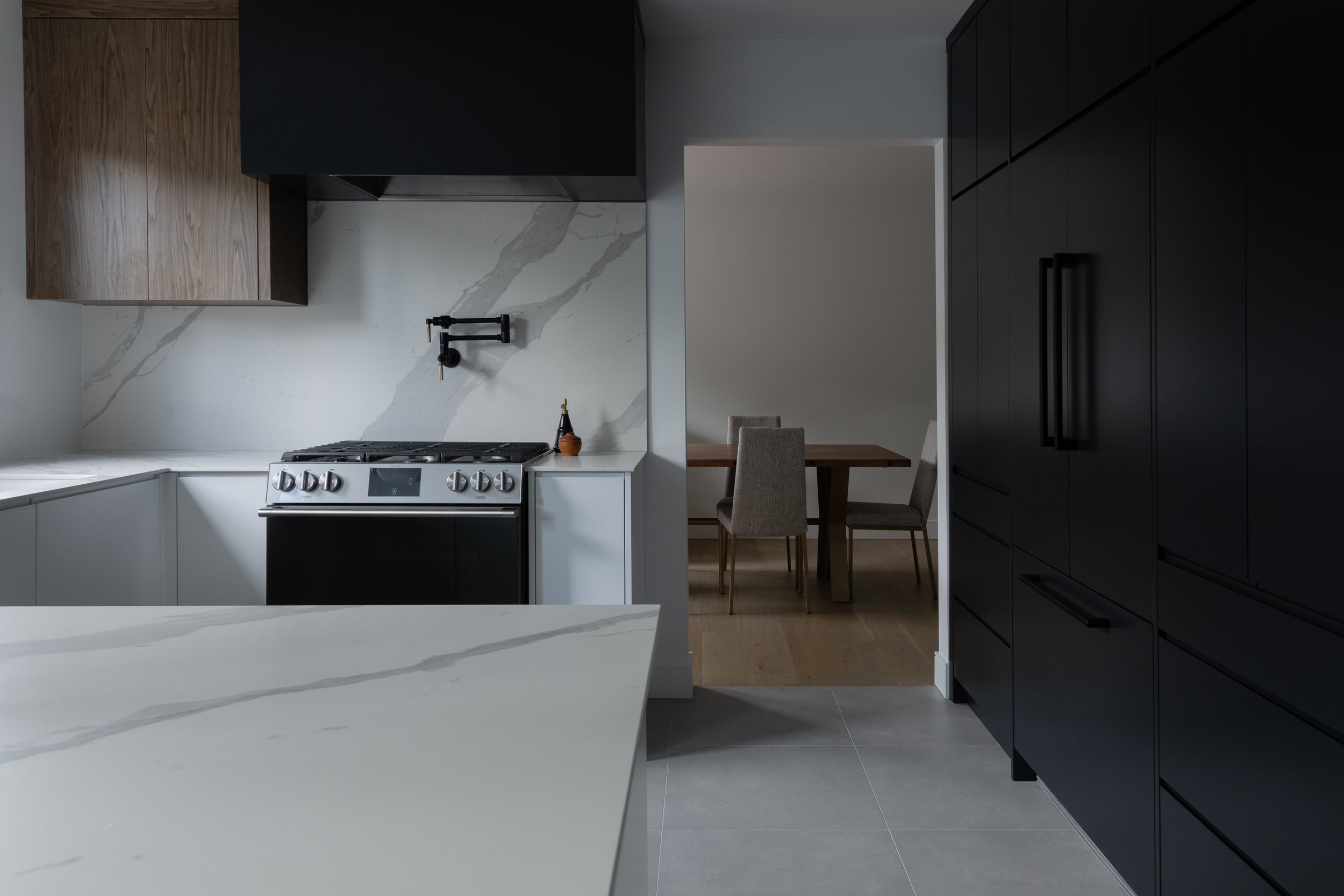 Winnipeg residential kitchen by Canvas Design Studio