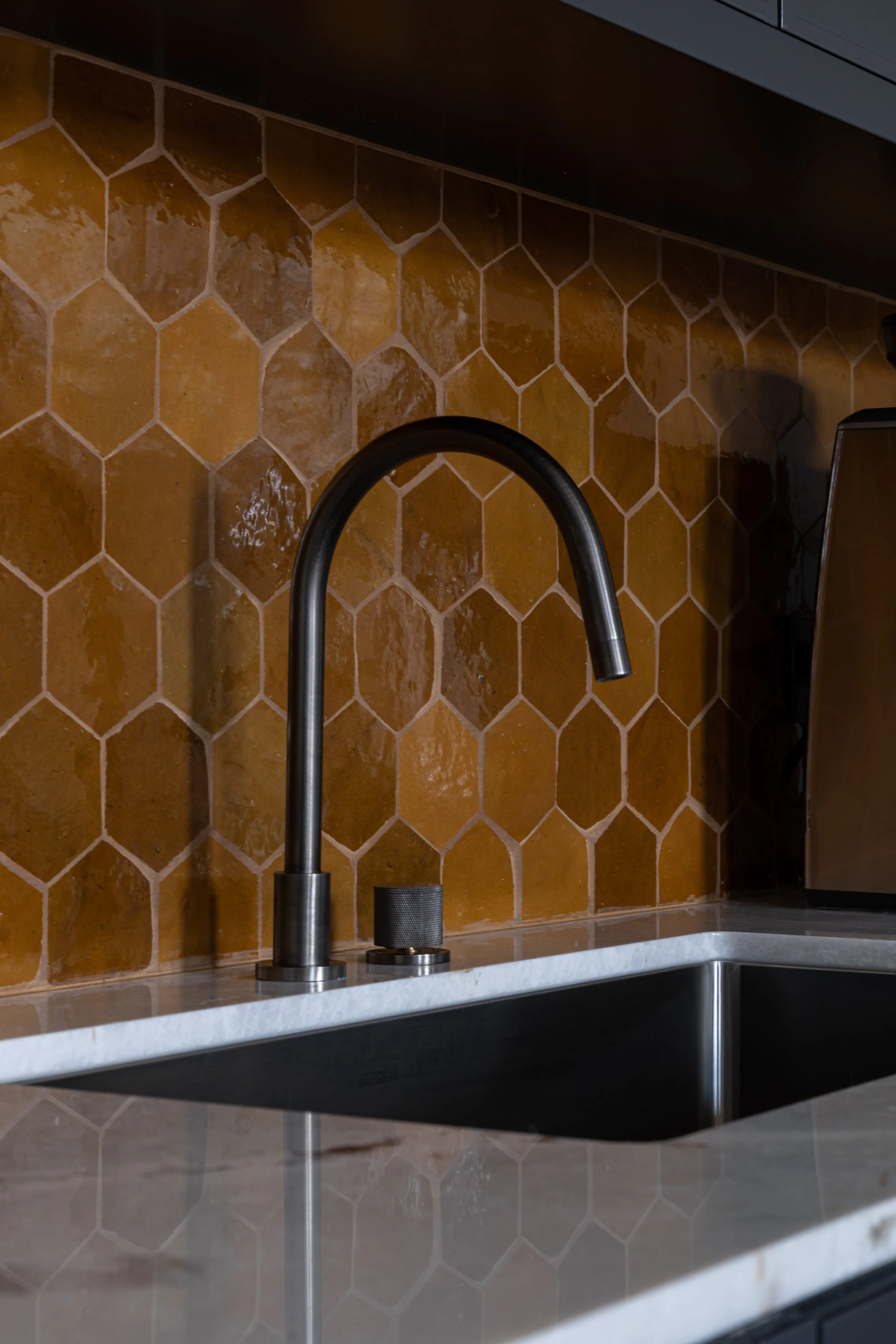 Winnipeg residential kitchen by Canvas Design Studio