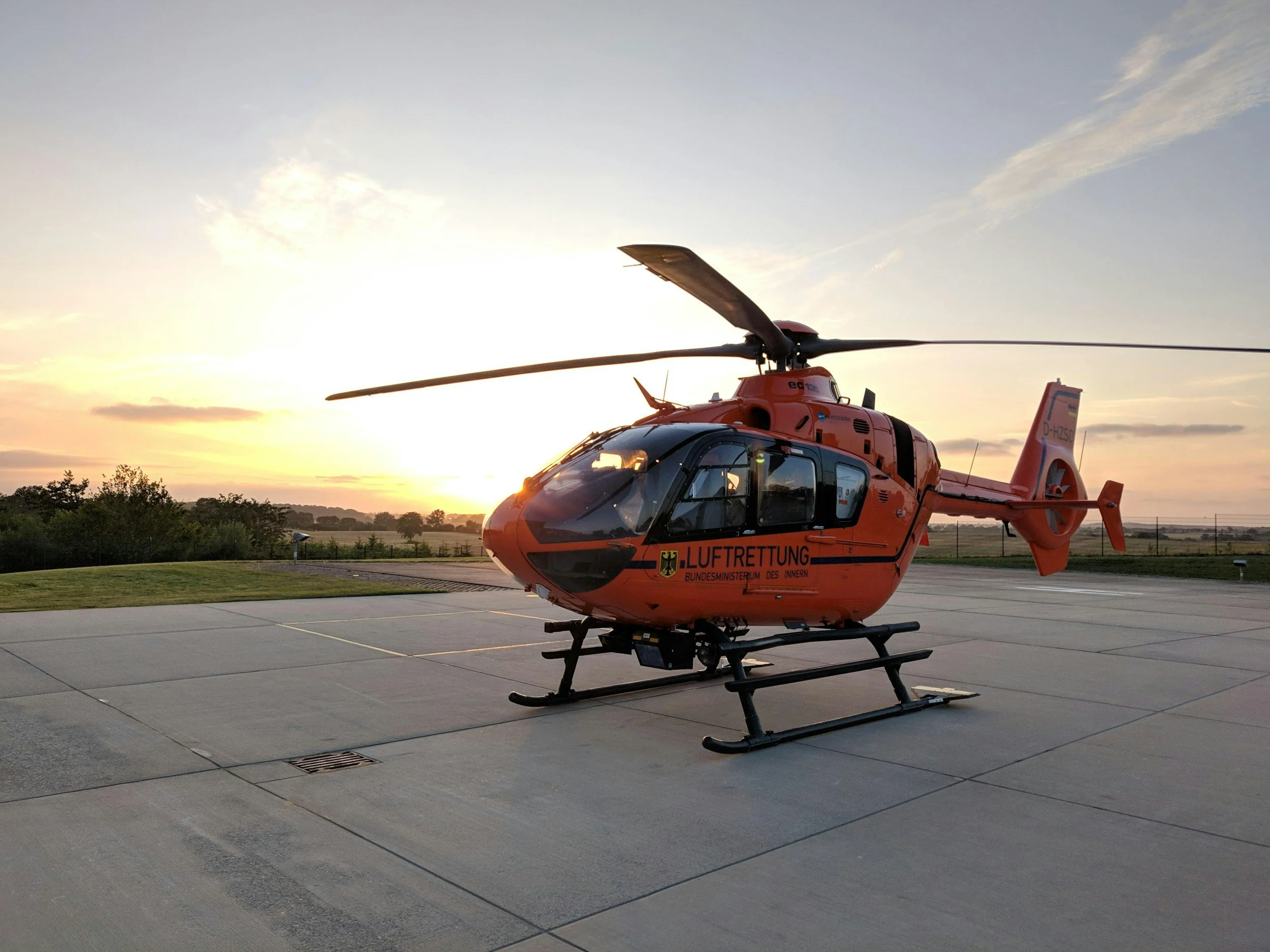 Helicopter Insurance Guide 2024-2025: Florida &amp; New York Coverage for Pilots, Tour Operators &amp; Commercial Services