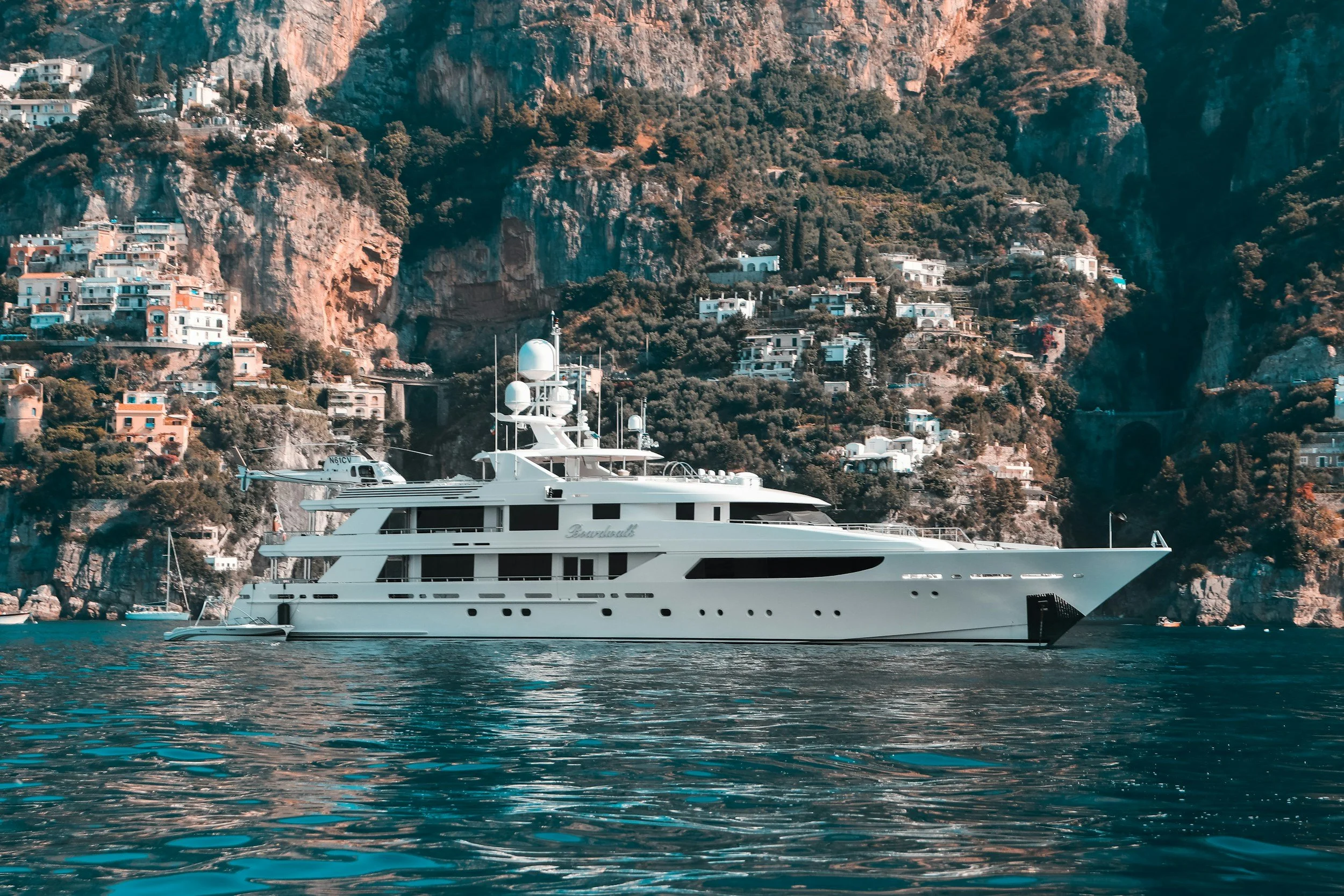 Superyacht &amp; Mega Yacht Insurance Florida 2026: Hull, P&amp;I, Crew &amp; Lloyd’s Programs