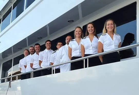 Superyacht Crew Insurance in Florida: Jones Act, MLC 2006 &amp; Dual Compliance