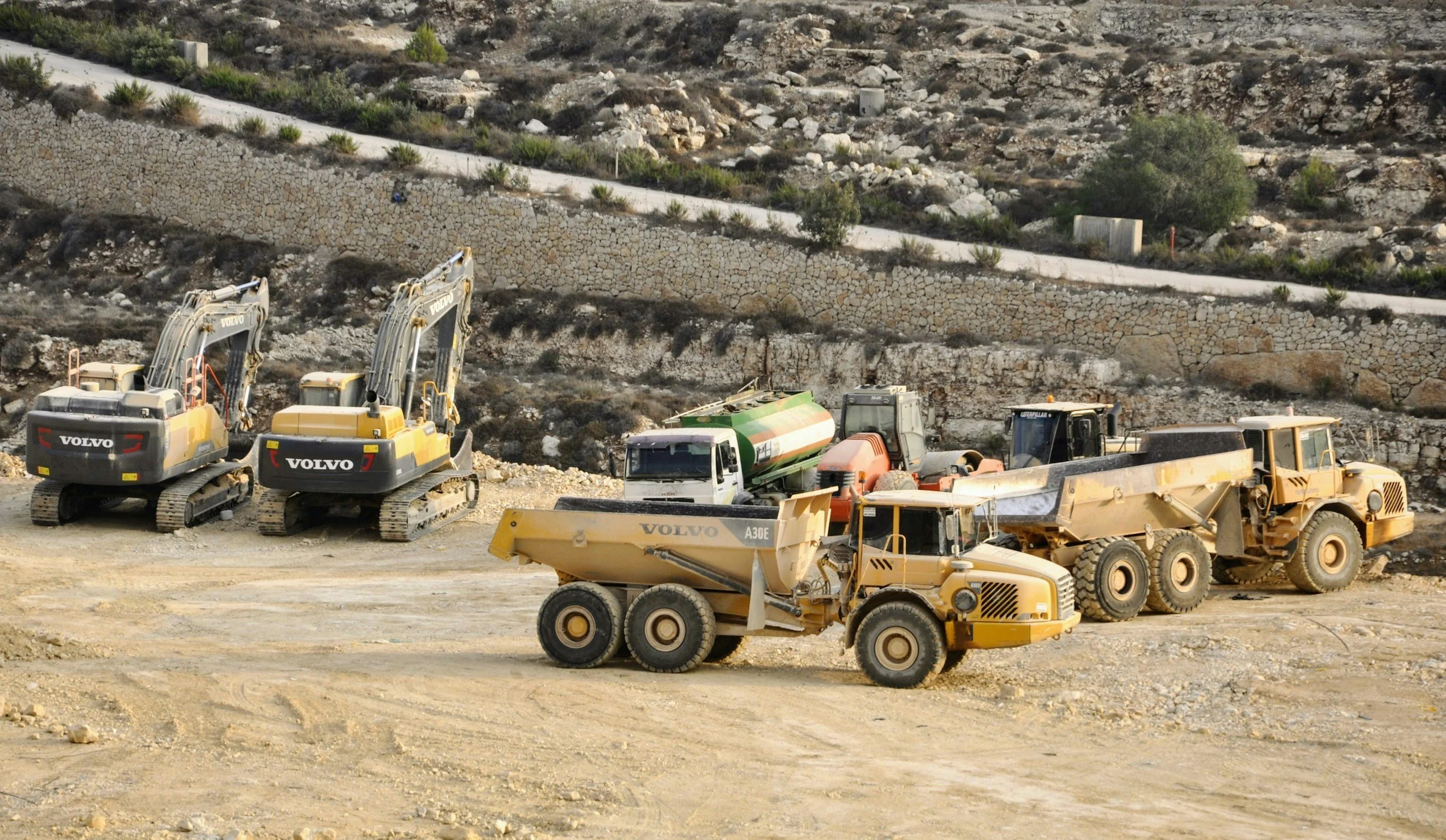 Requisitos de Seguro para Camión en Nueva York: FMCSA, NYSDOT y Todos los Filings