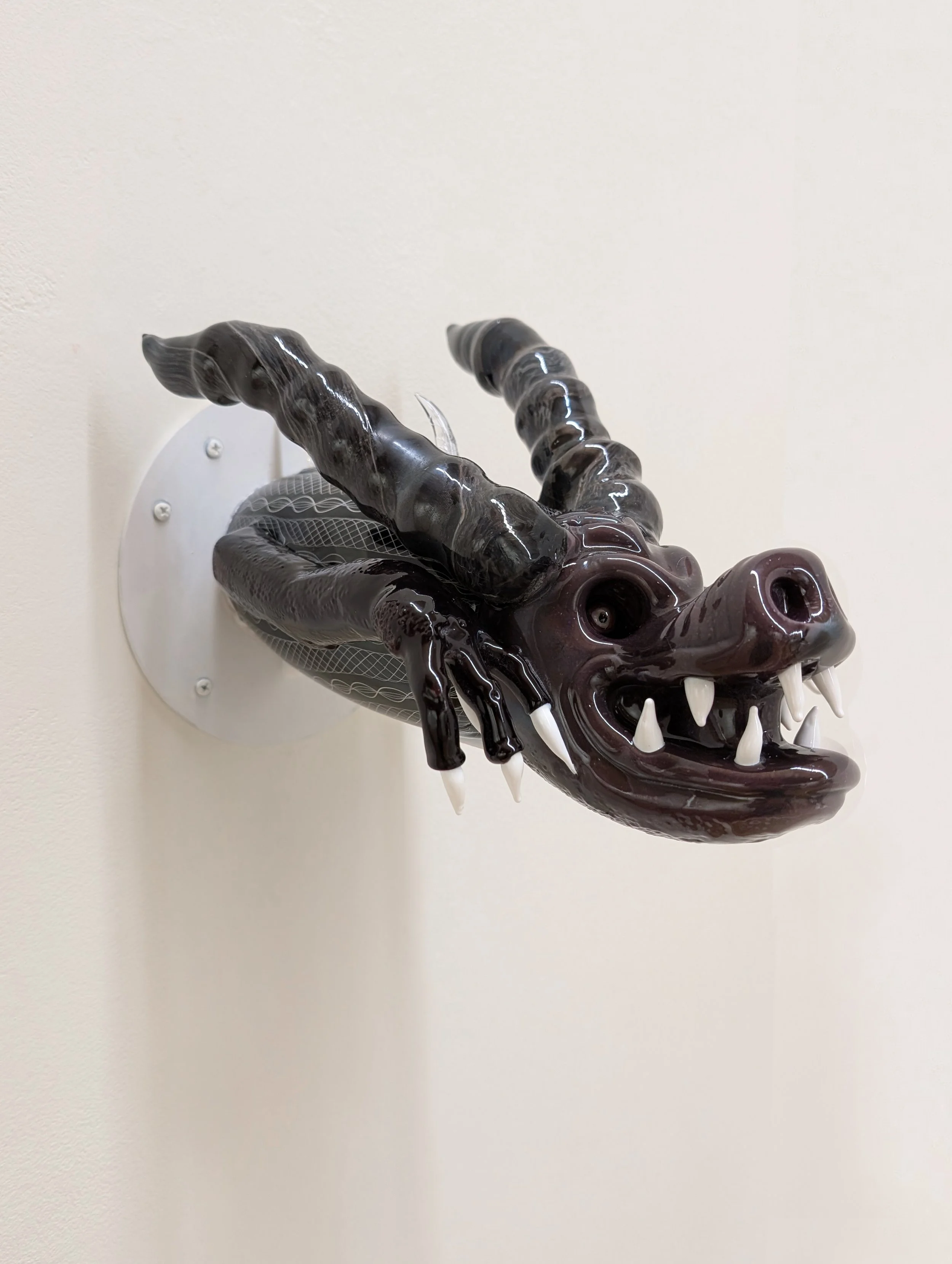 Shadow Watcher
Hot Sculpted Glass
5.5” x 7” x 12” (H x W x D)
2025