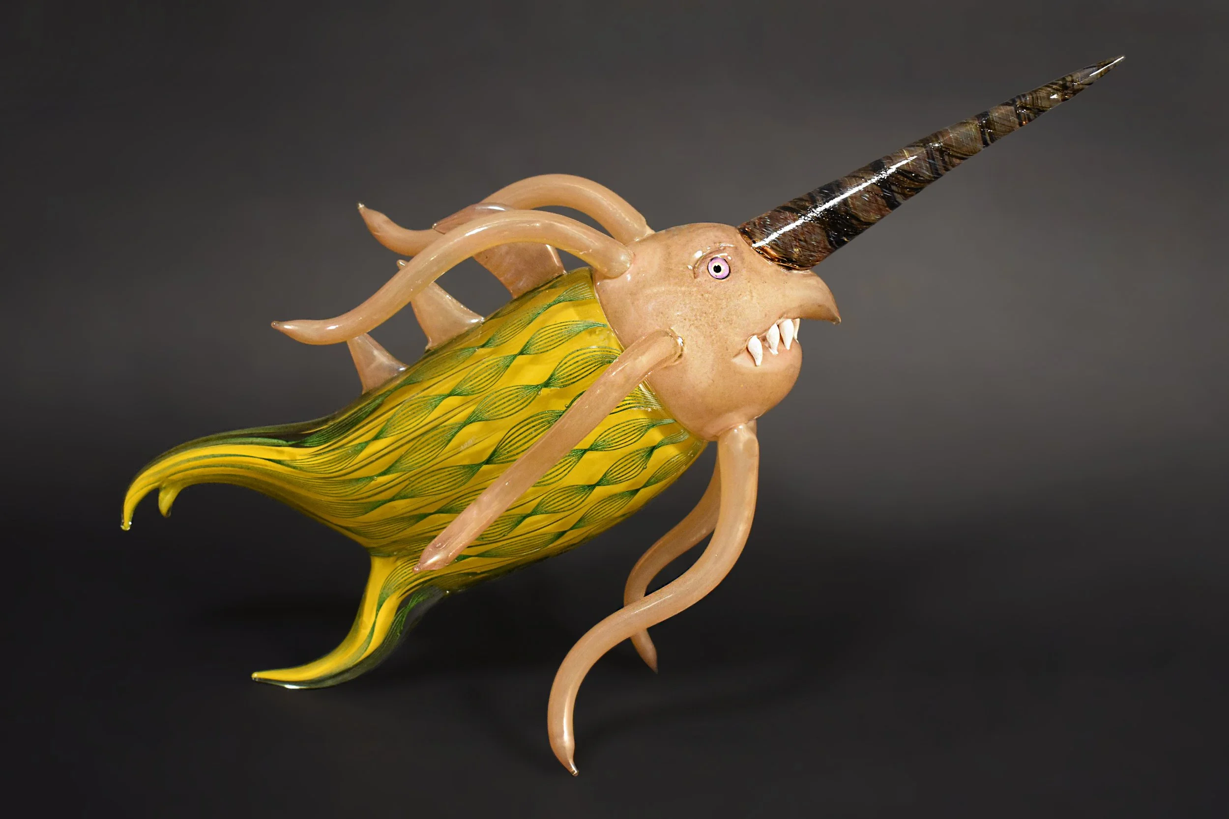 Watermelon Fish
Hot sculpted glass
13” x 21” x 11” (H x L x D)
2019