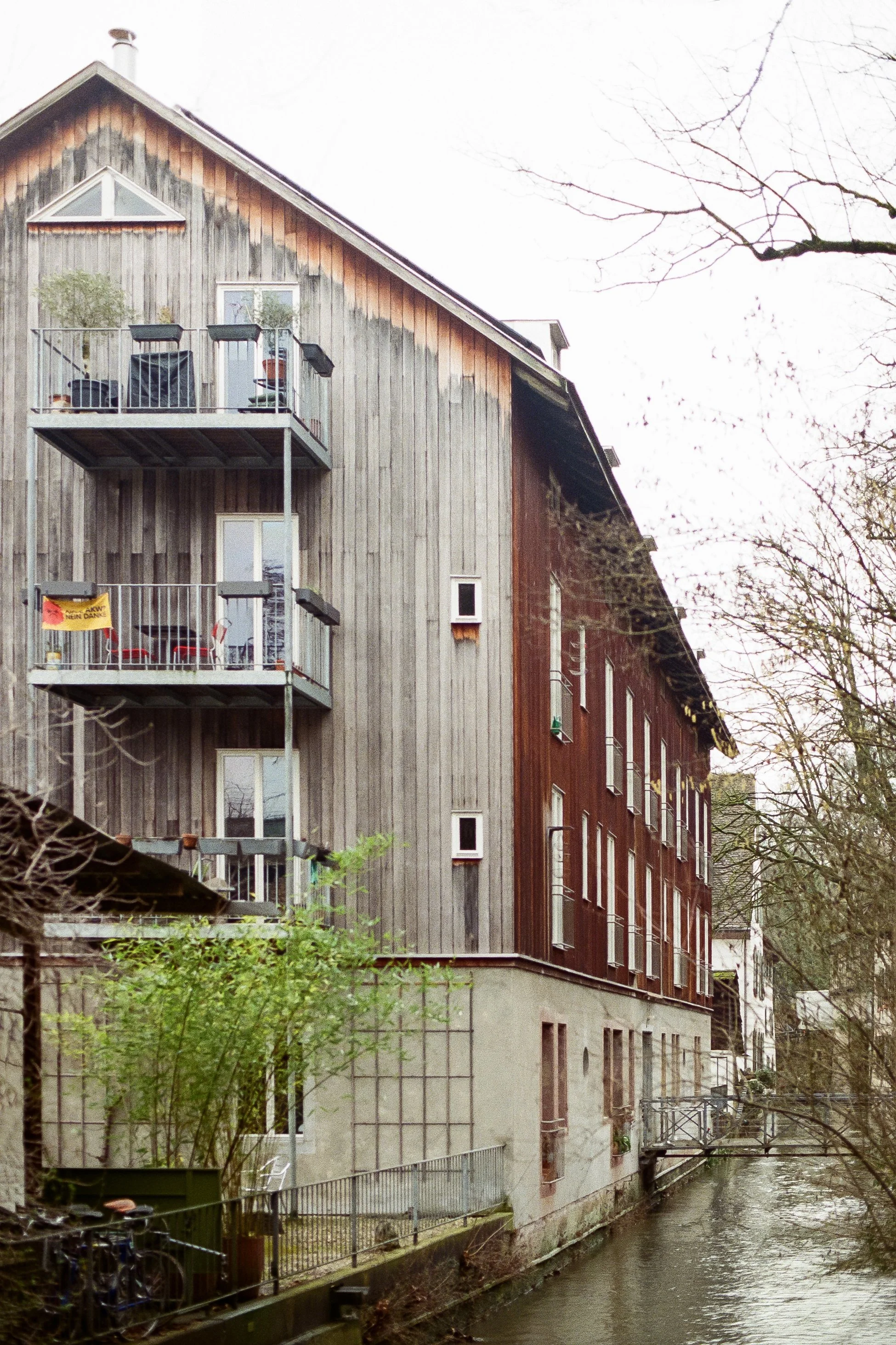 St. Alban Tal Housing Basel, Michael Alder - River