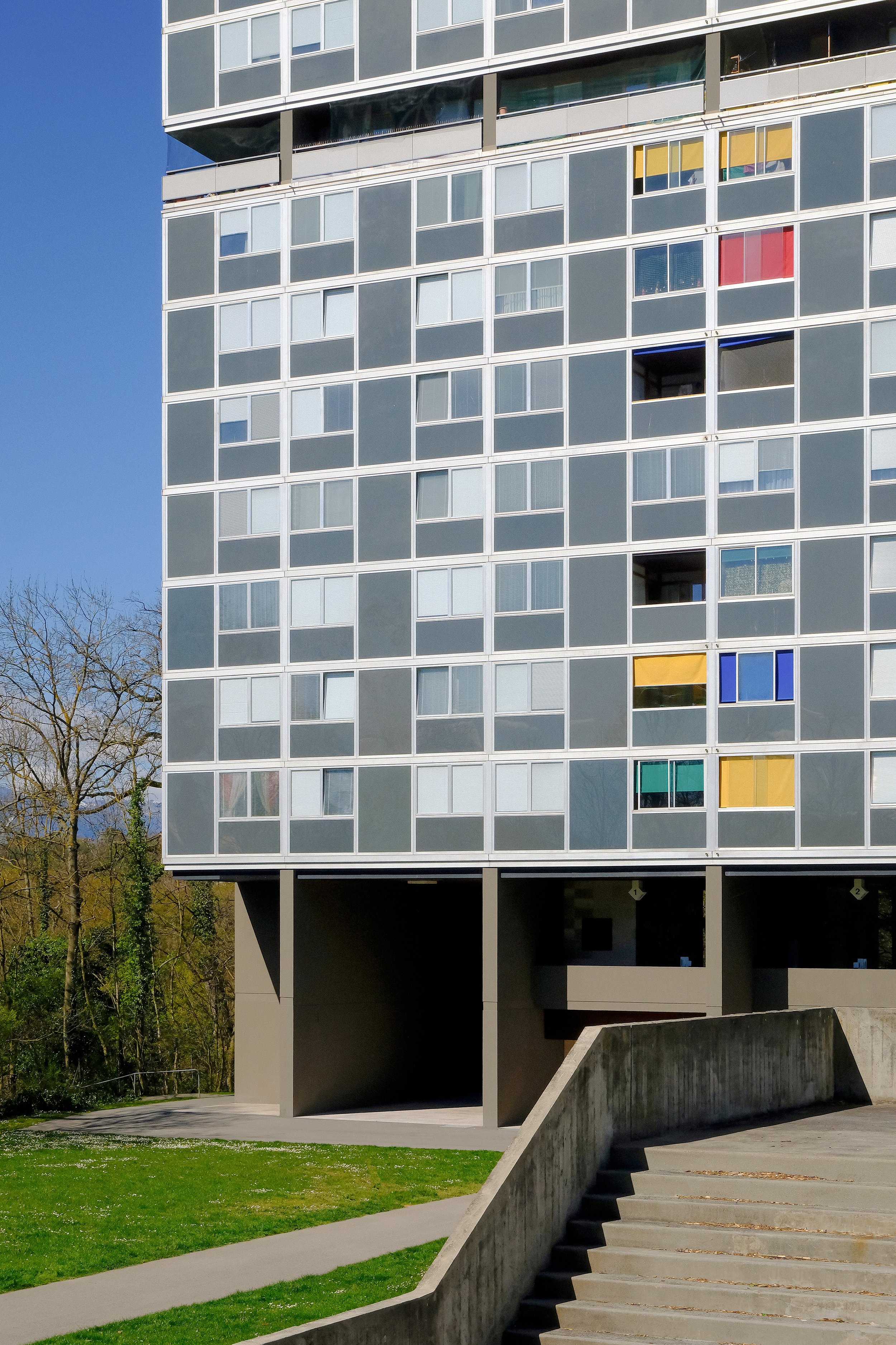 Le Lignon Geneva, George Addor - Tower