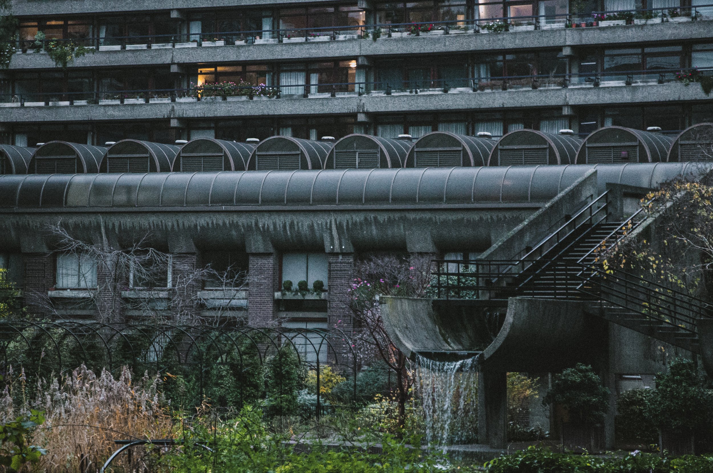 Barbican Estate London, Chamberlin Powell Bon - Fountain