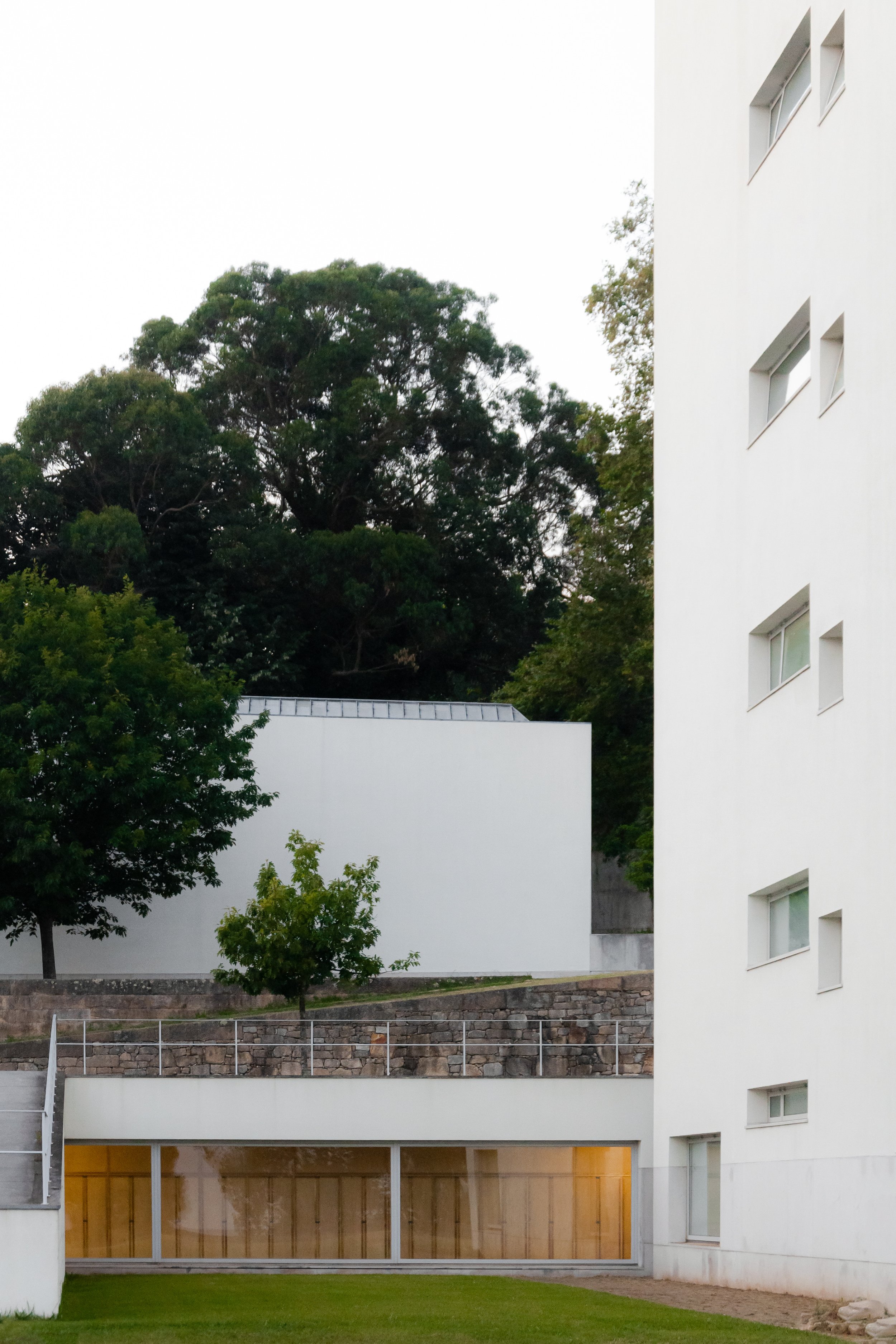 FAUP Porto, Álvaro Siza Vieira - Hallway detail