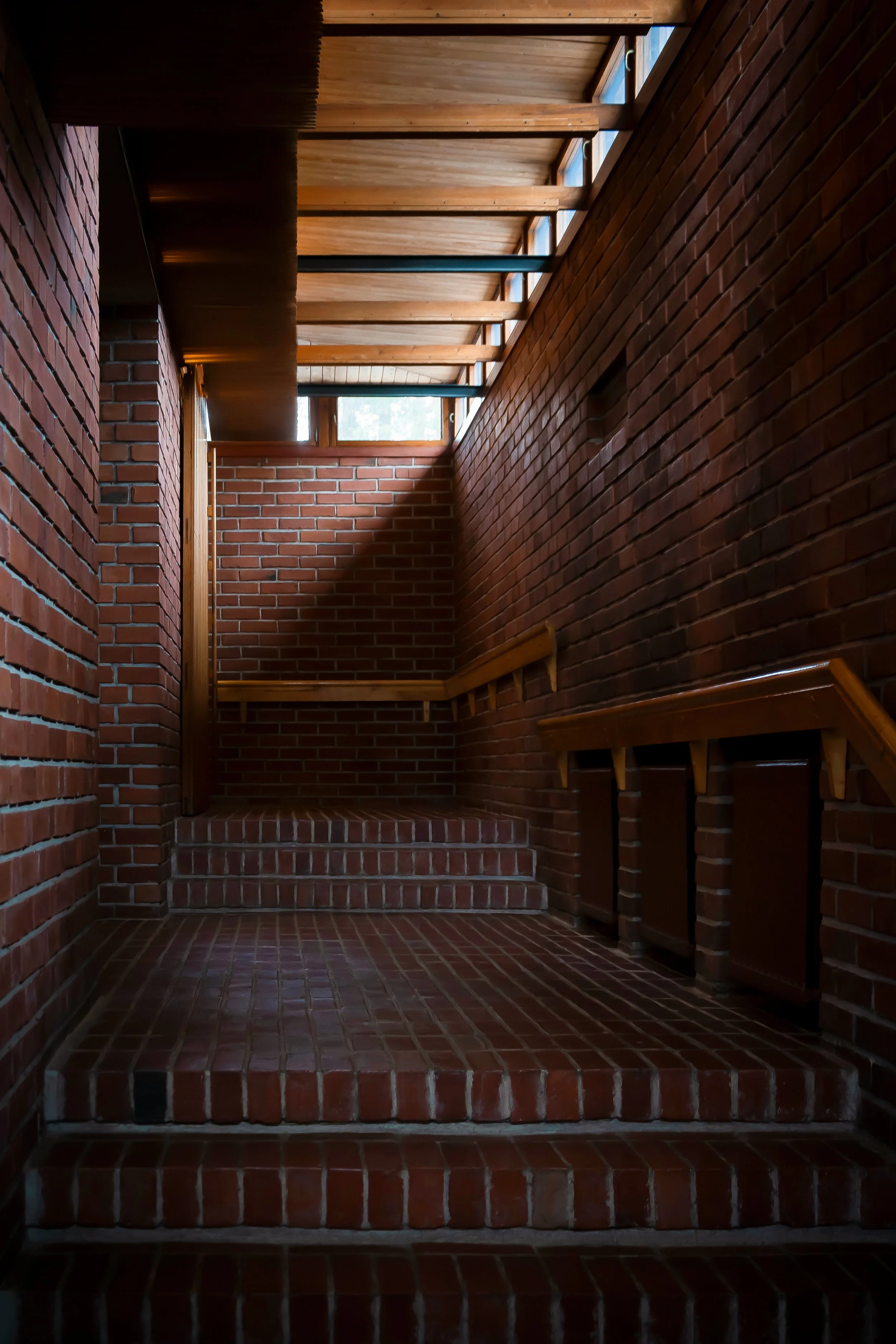 Säynätsalo Town Hall, Alvar Aalto - Stairs