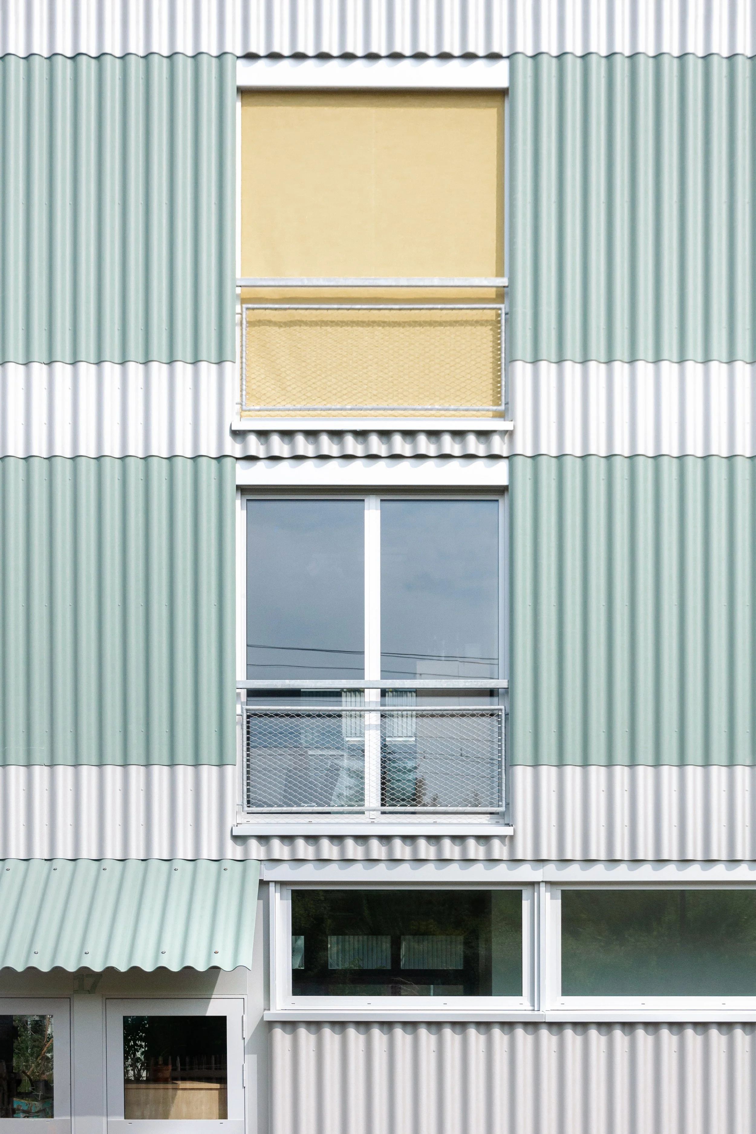 Hochbord Westhof Dübendorf, Conen Sigl - Window detail