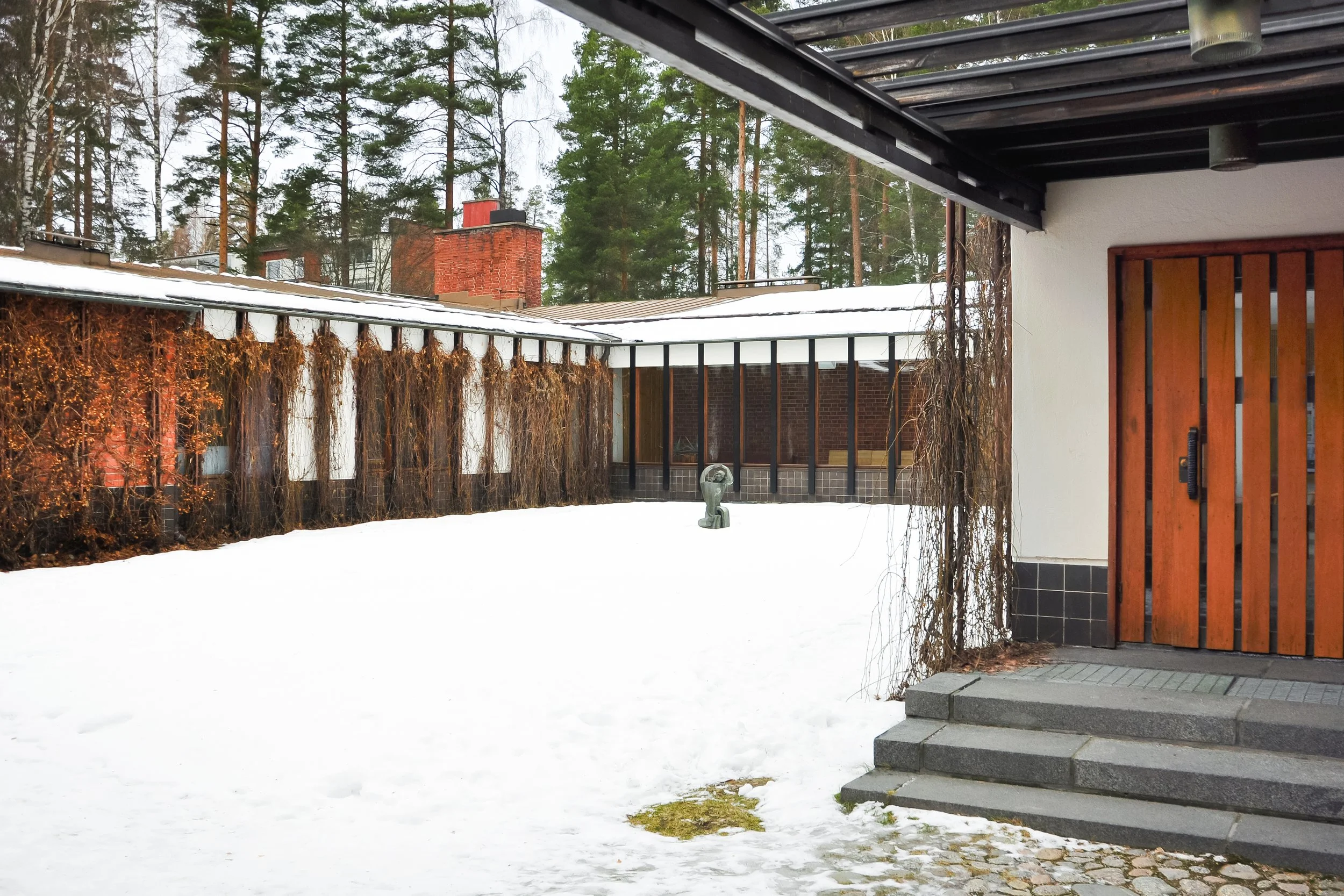 Säynätsalo Town Hall, Alvar Aalto - Courtyard