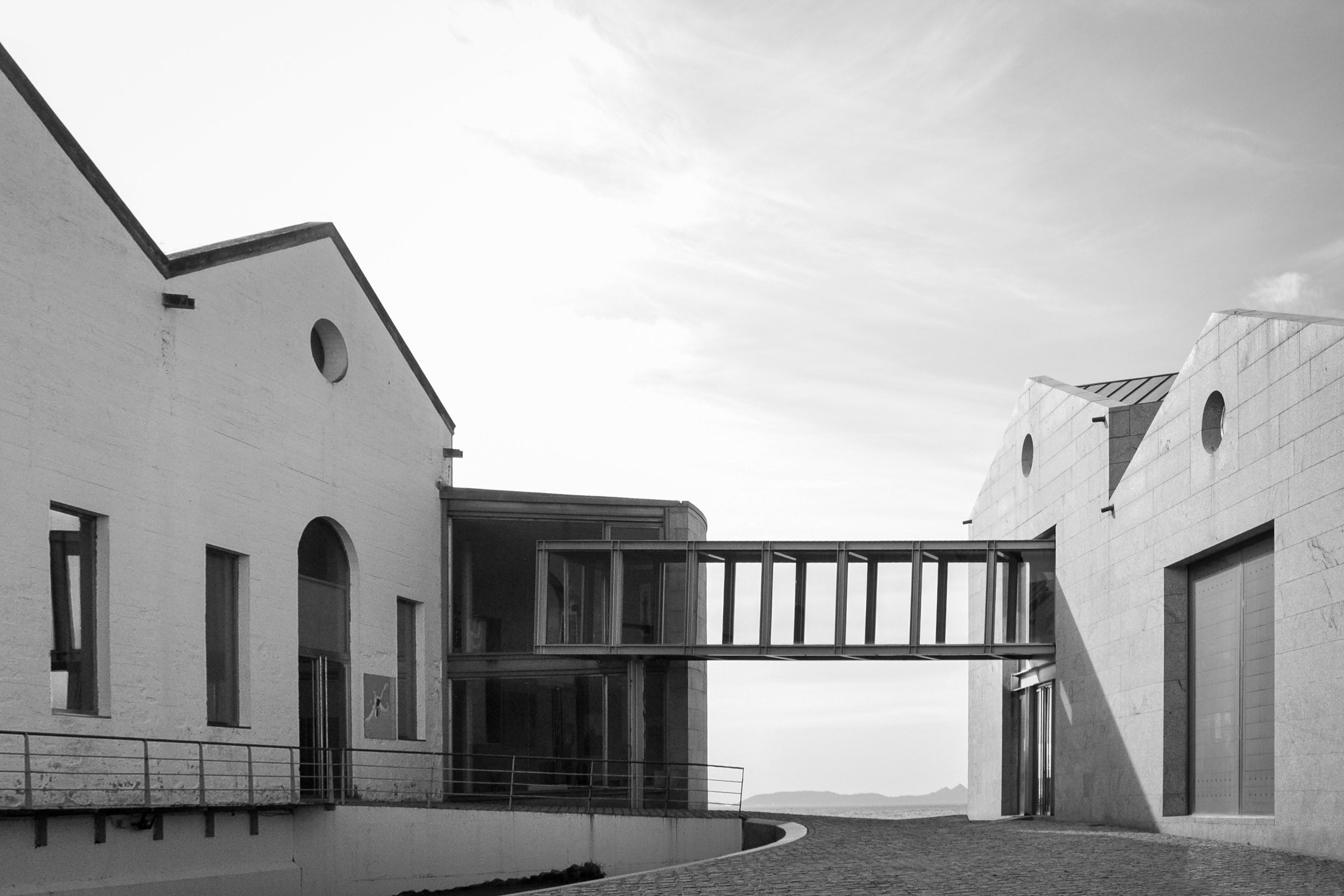 Museo do Mar de Galicia Vigo, Aldo Rossi & César Portela - Bridge