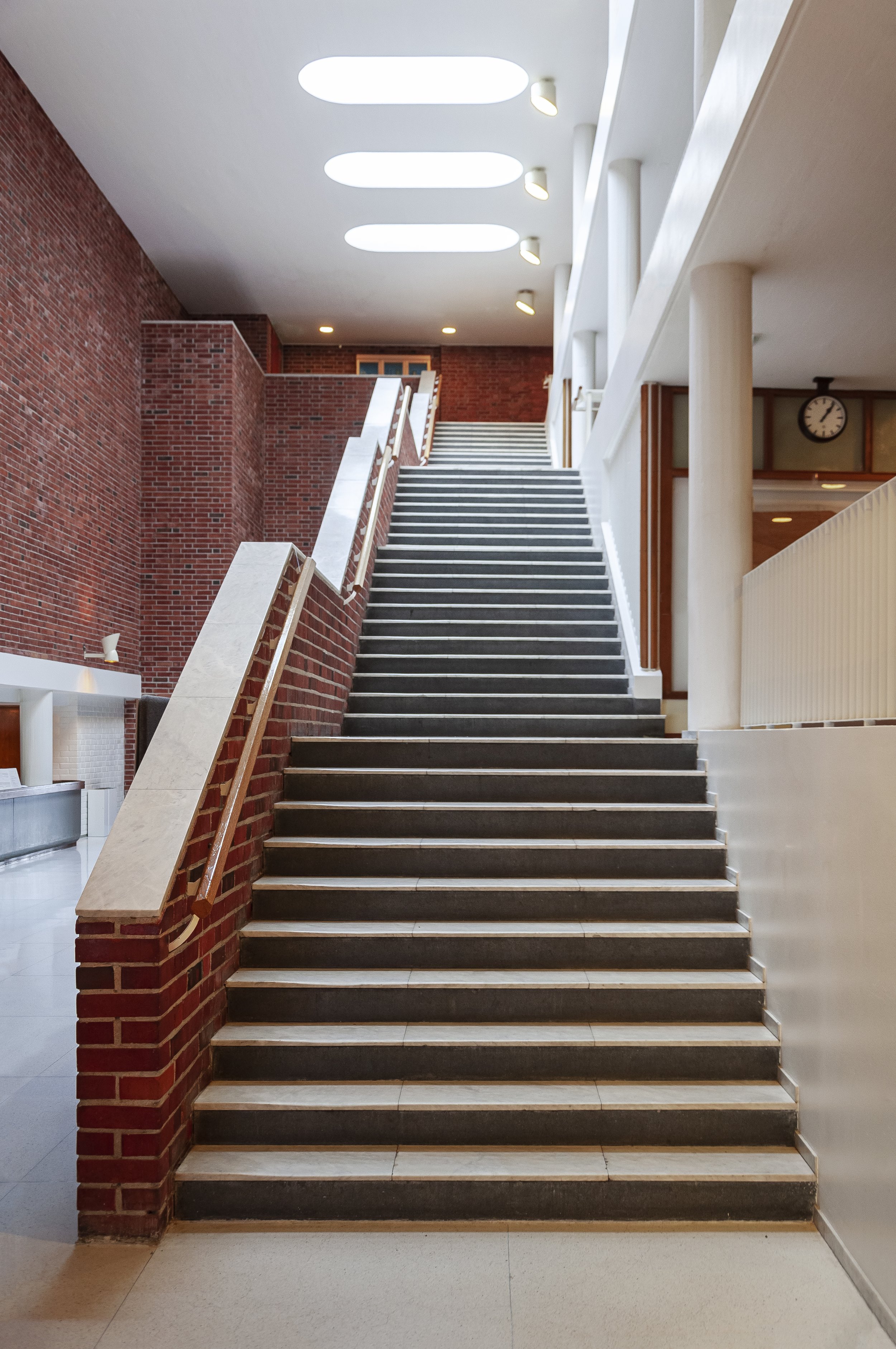 Jyväskylä University Campus, Alvar Aalto - Main stair