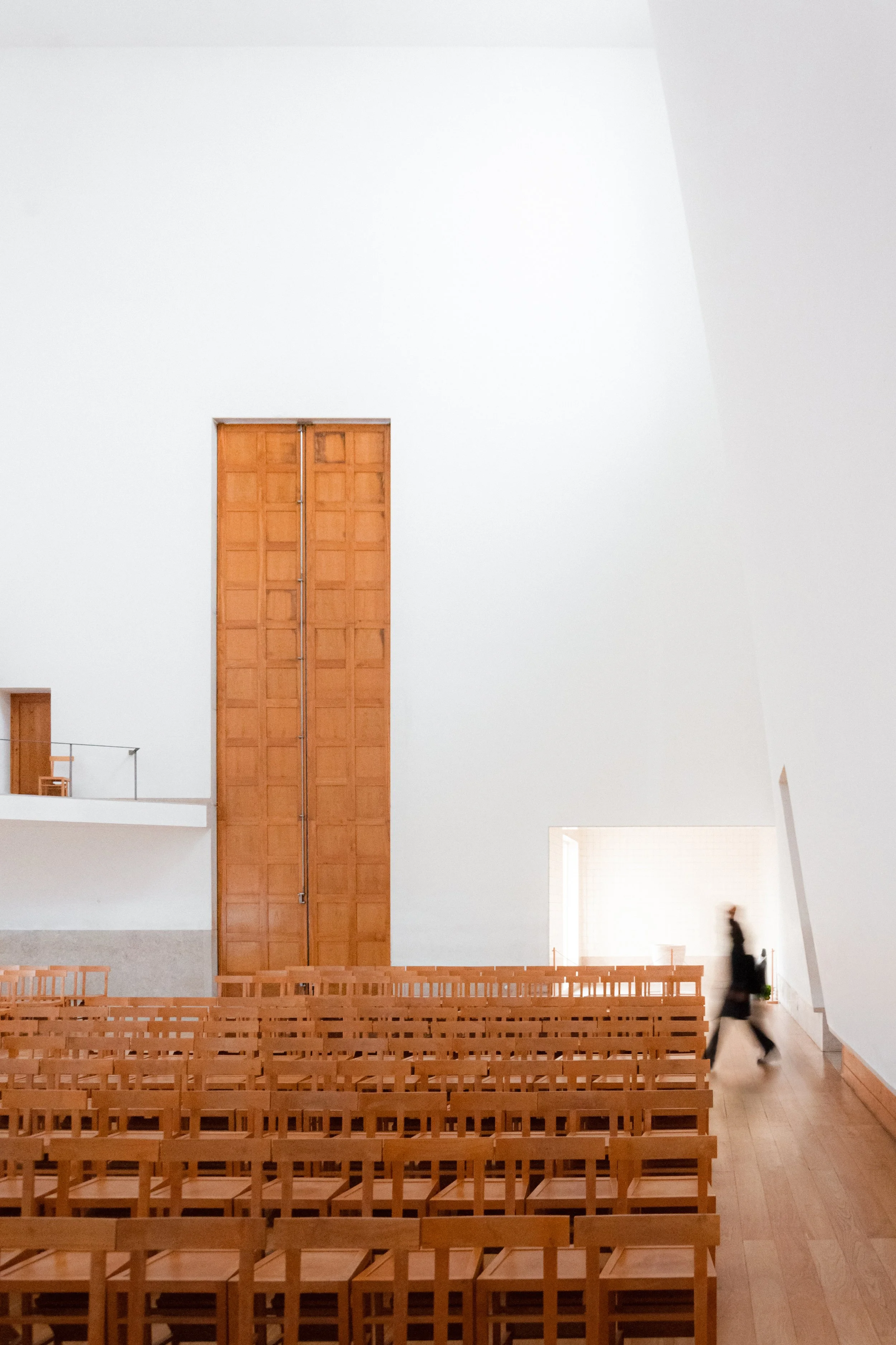 Santa Maria Church Marco de Canaveses, Álvaro Siza Vieira - Interior