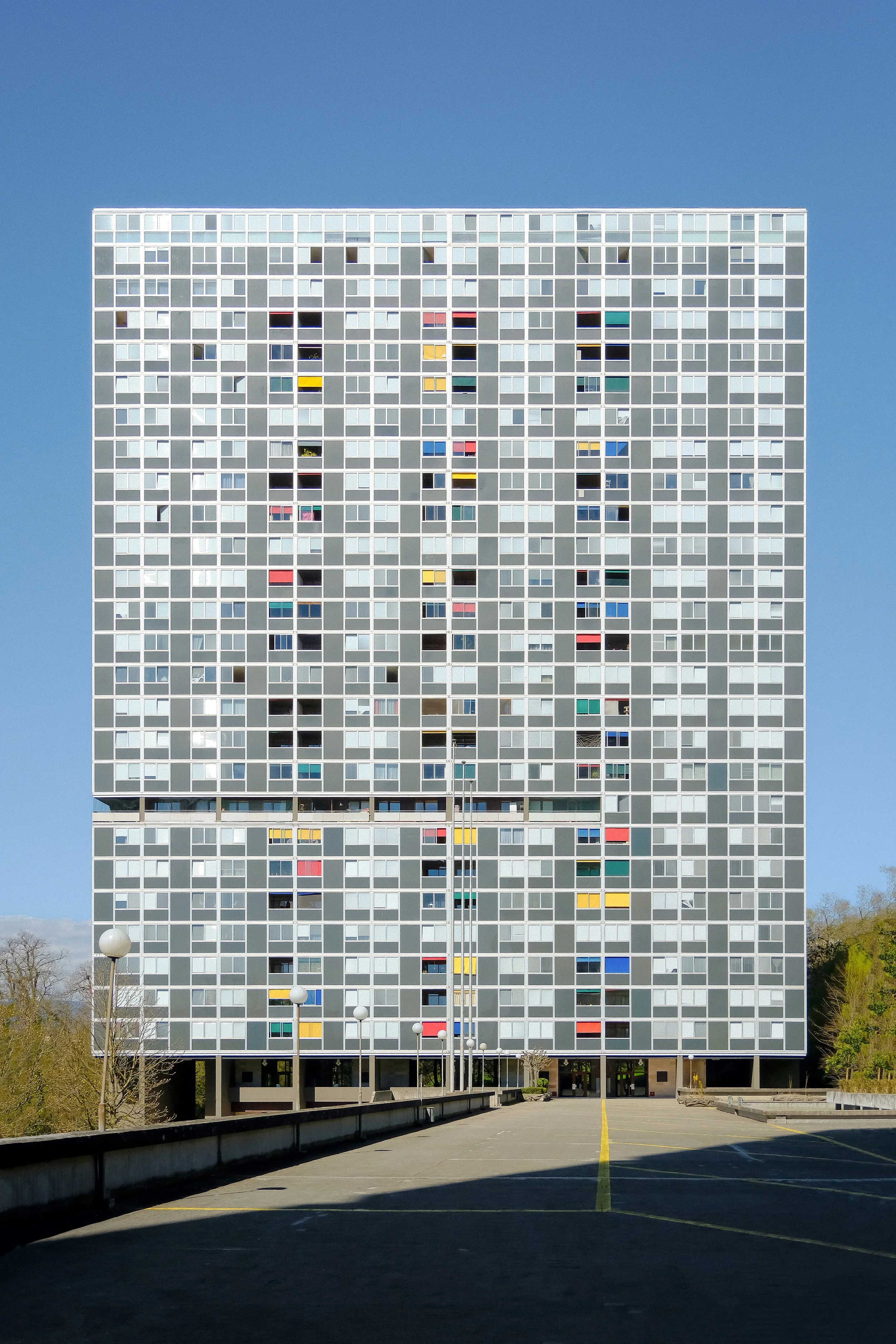 Le Lignon Geneva, George Addor - Tower