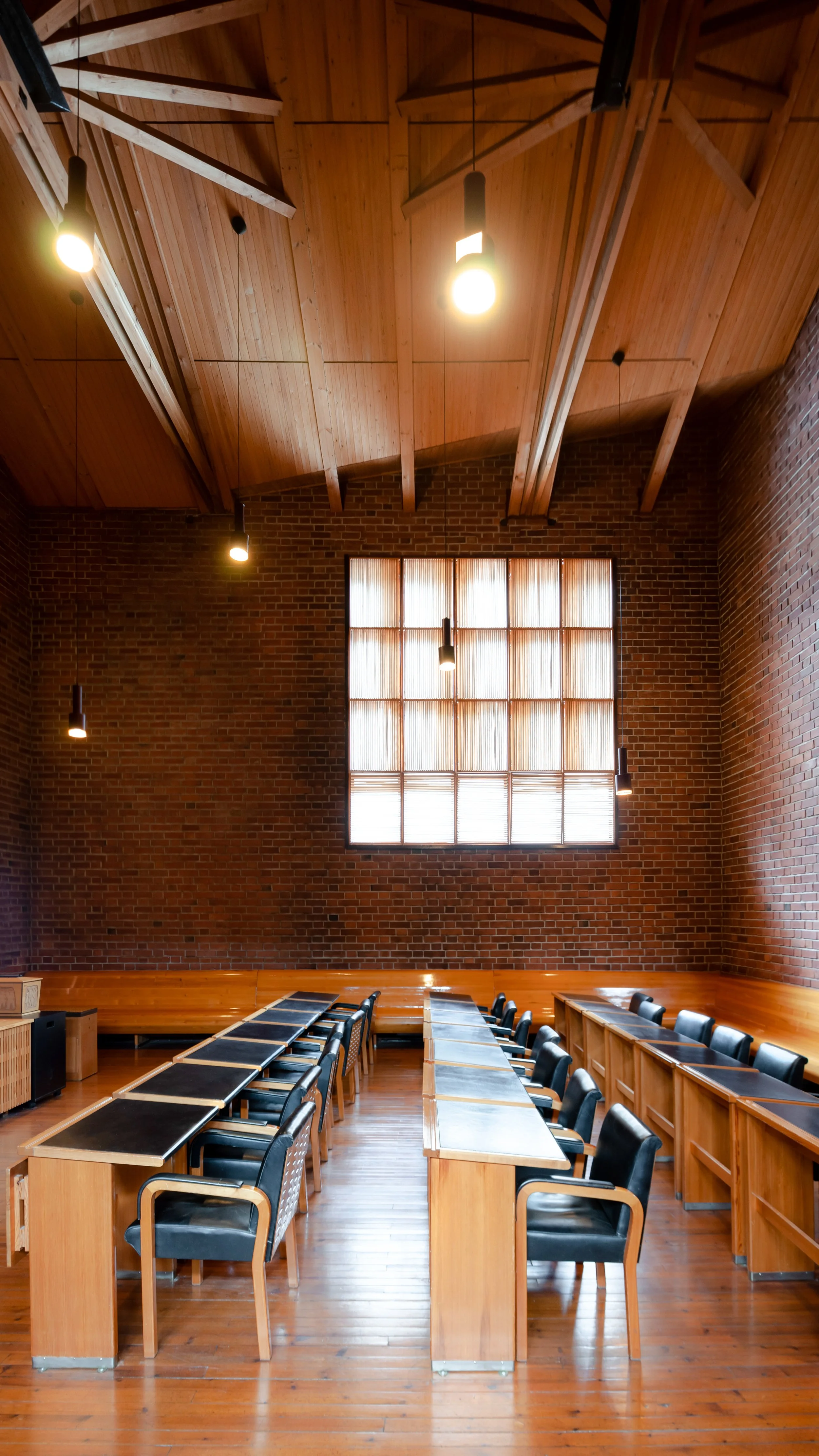 Säynätsalo Town Hall, Alvar Aalto - Assembly room