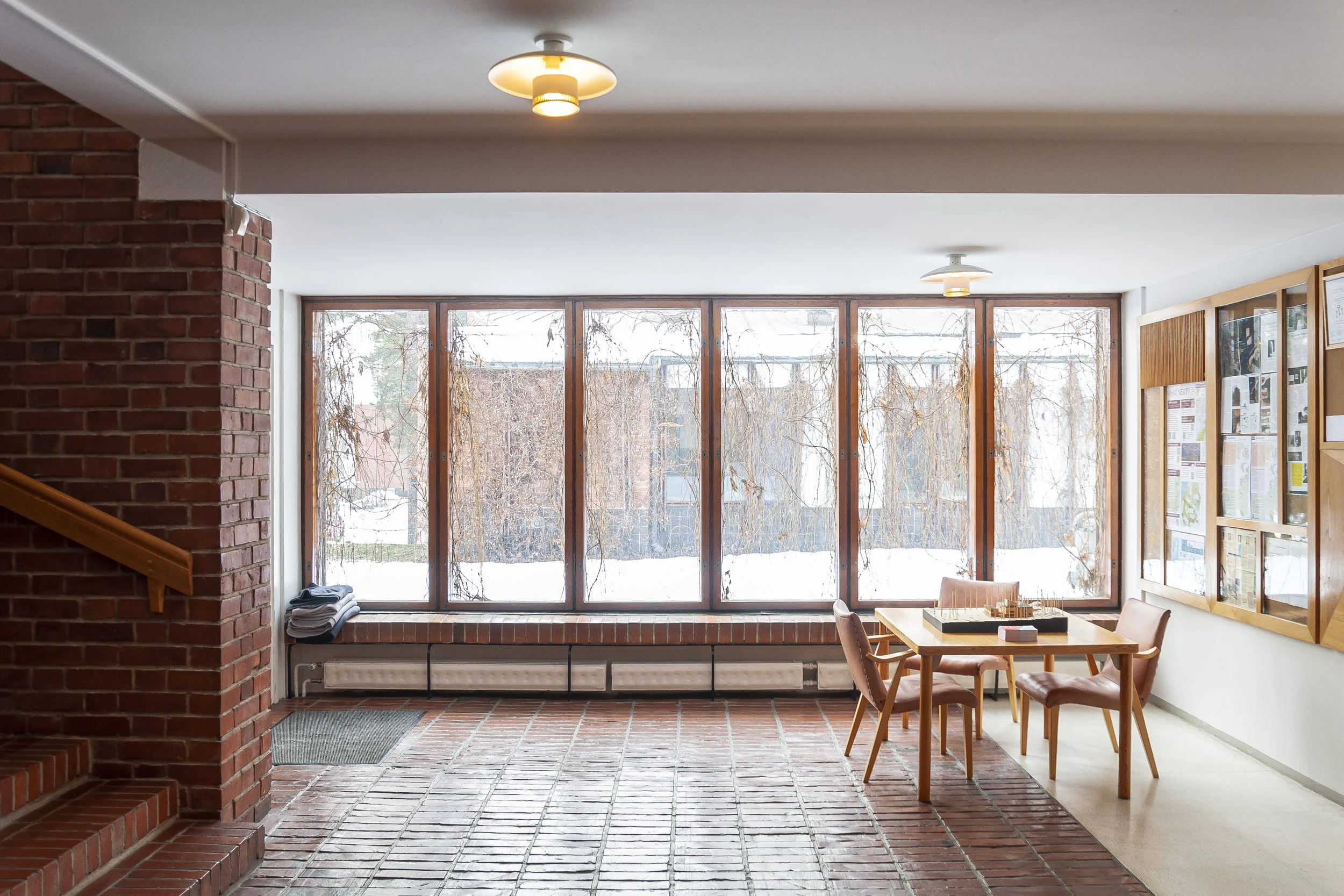 Säynätsalo Town Hall, Alvar Aalto - Foyer