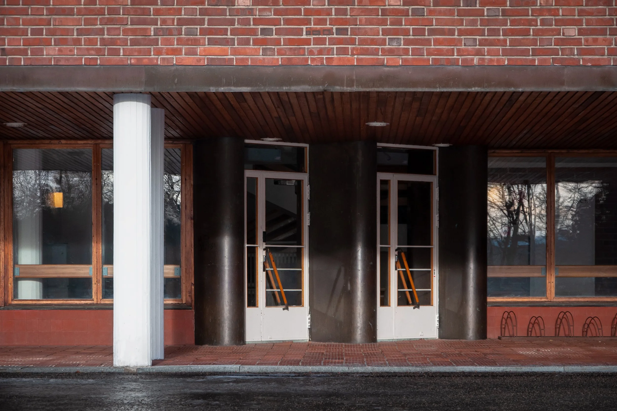 Jyväskylä University Campus, Alvar Aalto - Secondary entrance