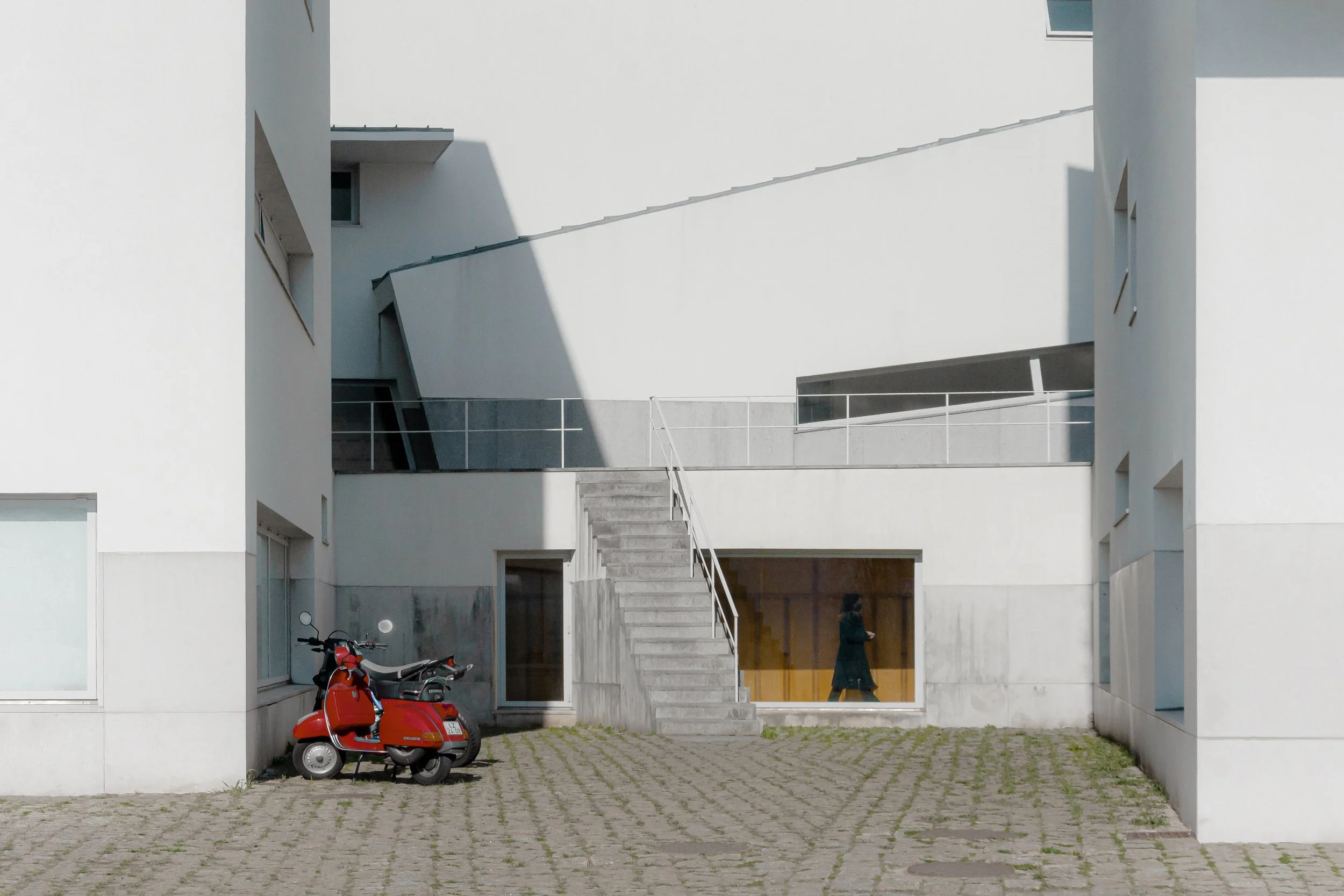 FAUP Porto, Álvaro Siza Vieira - Hallway stair