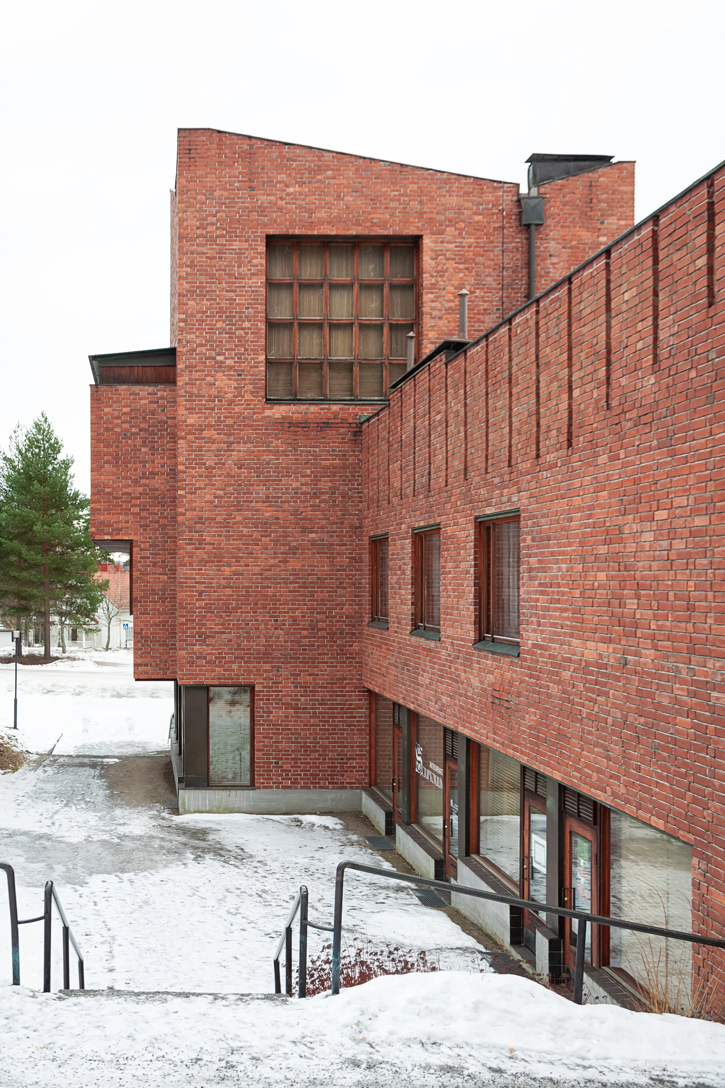 Säynätsalo Town Hall, Alvar Aalto