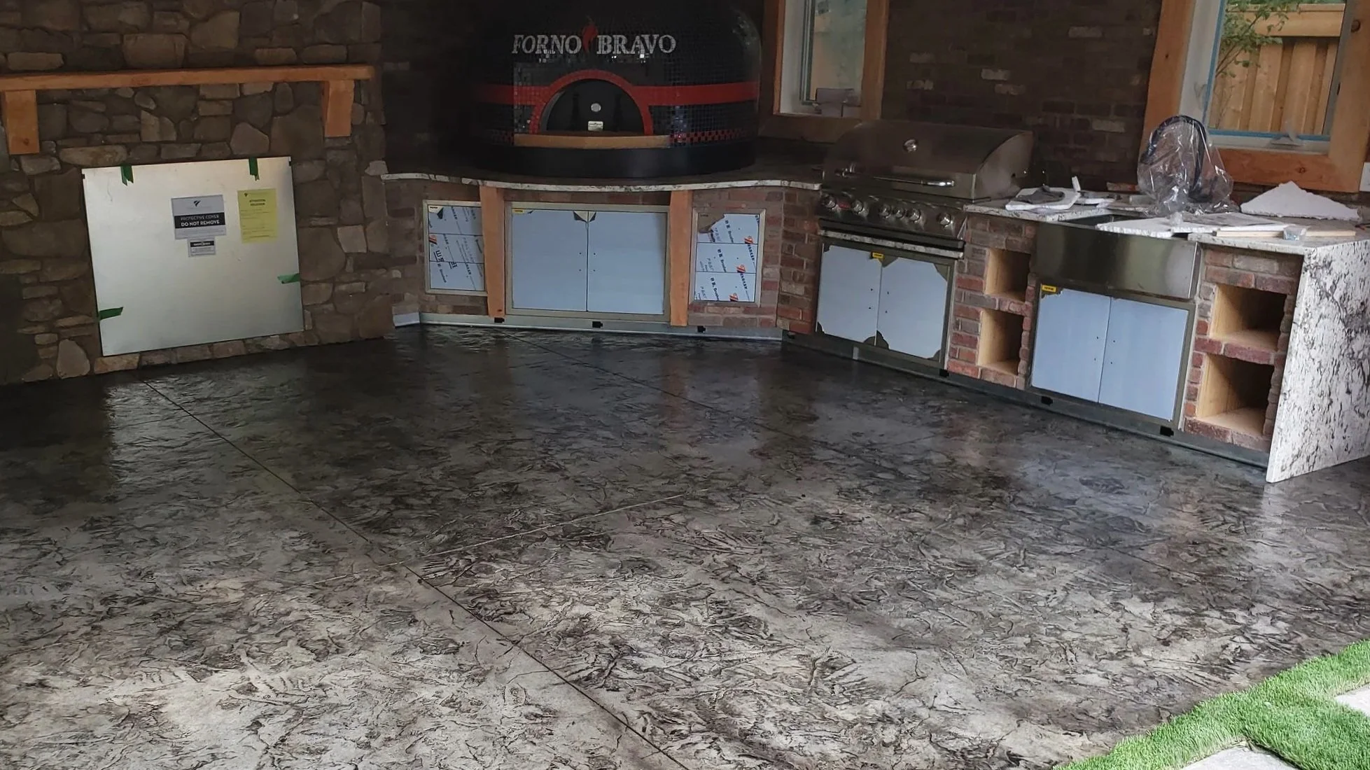 Stamped concrete garage pad, stamped concrete slab, custom concrete floor