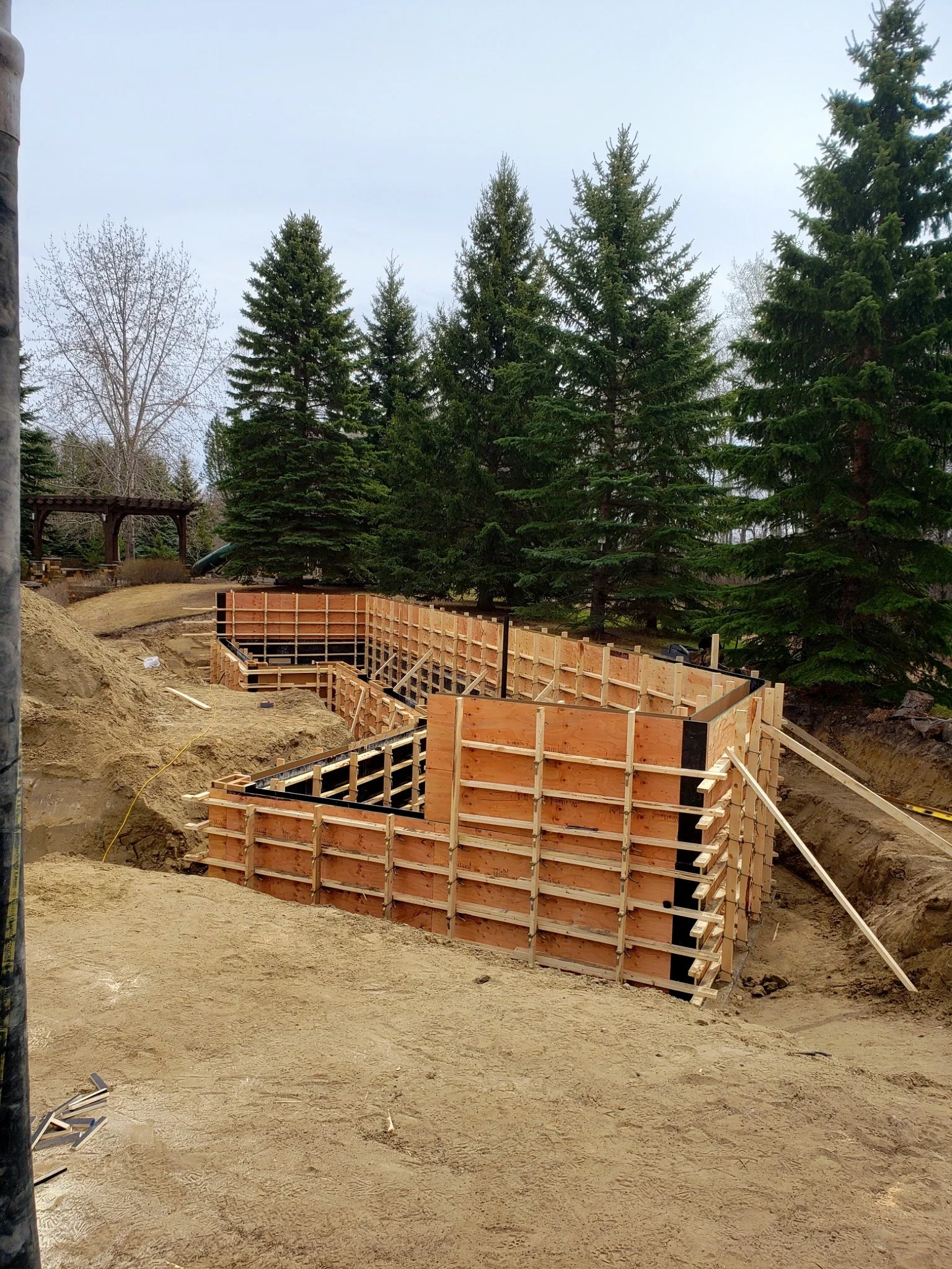 pool-house-foundation