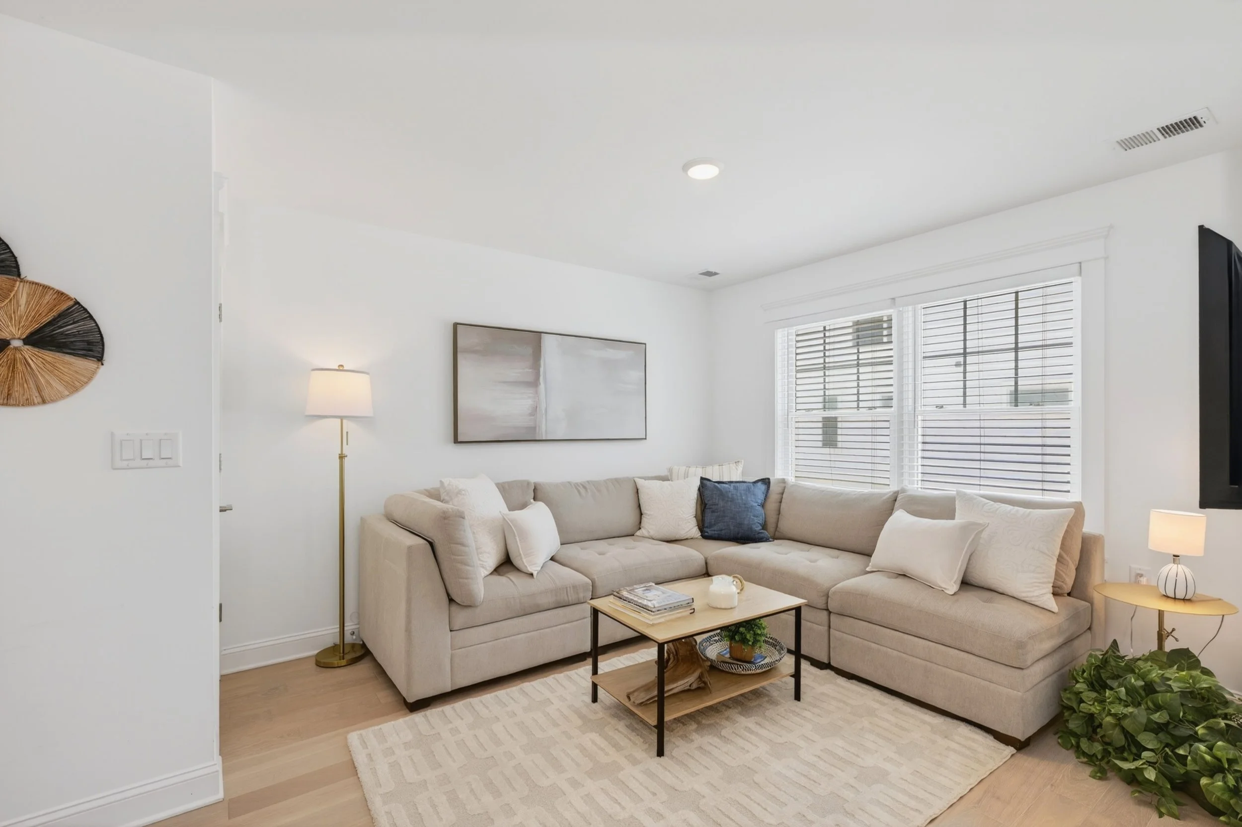 Generational-Creative-Collective-30ElderSt-MLS-16.jpg