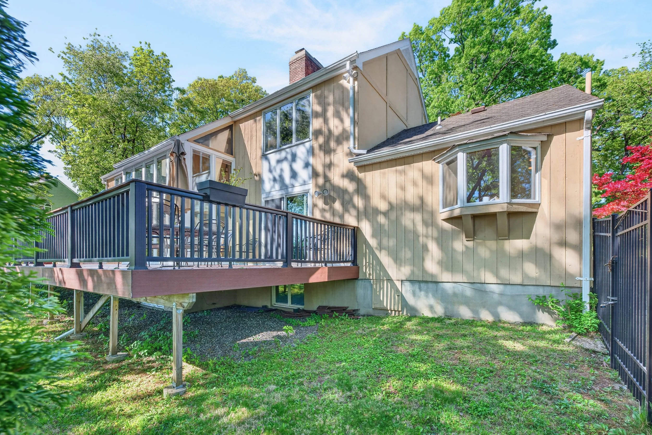 Generational-Creative-Collective-1530MountaintopRoad-MLS-13.jpg