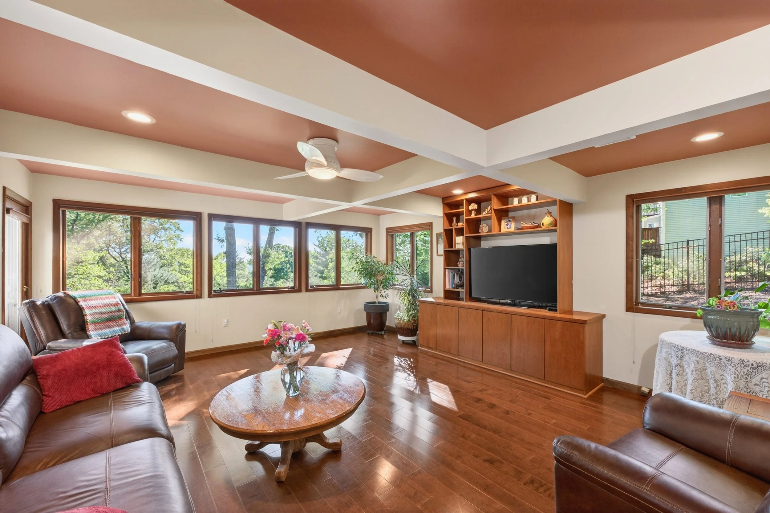 Generational-Creative-Collective-1530MountaintopRoad-MLS-37.jpg