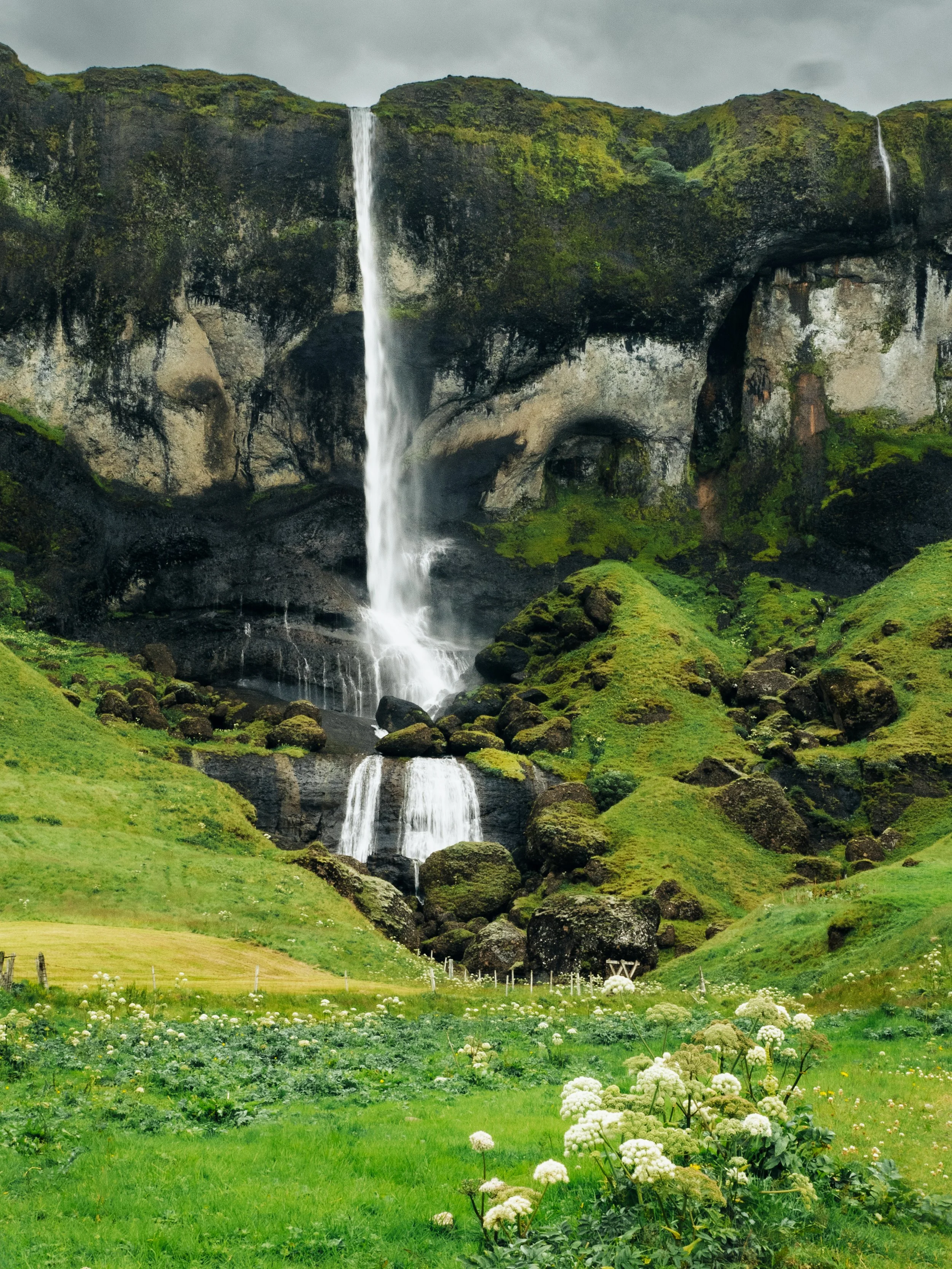 Kirkjubaejarklaustur-Foss-08_03_24.jpg