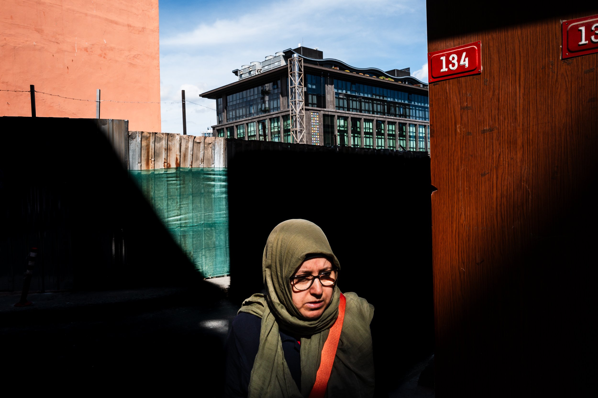 Istanbul, Kasımpaşa, colori, donna, velo