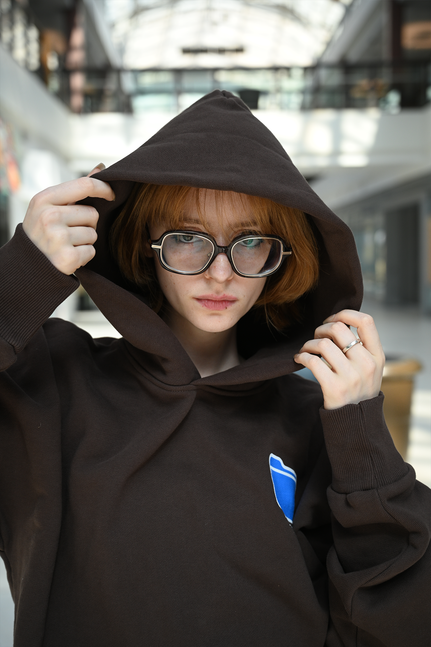 pp_Product_2026-Sweatshirt Trash - Model 02.png