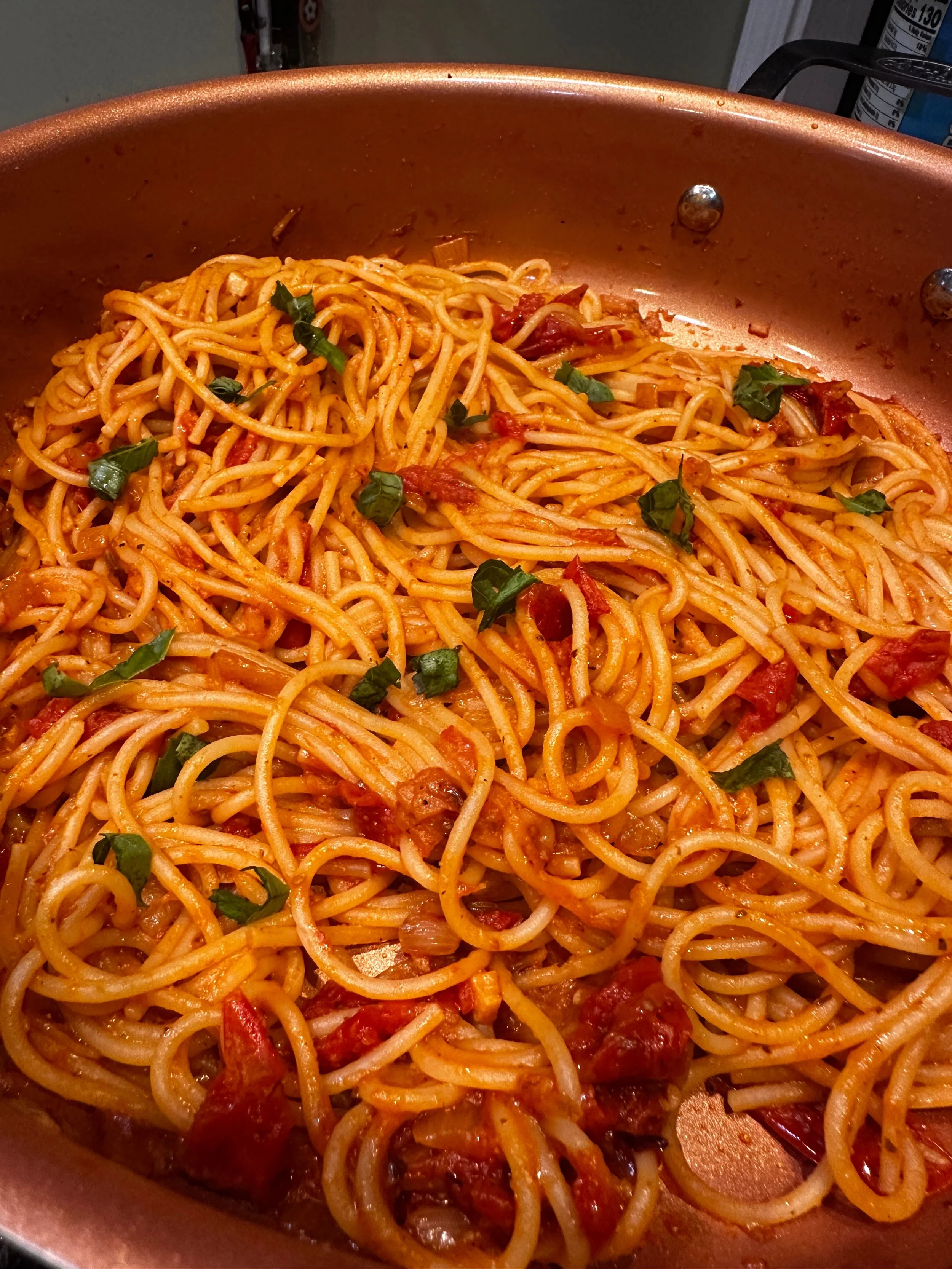 Cheap &amp; Spicy Pantry Spaghetti Recipe (Better Than Jarred Sauce)