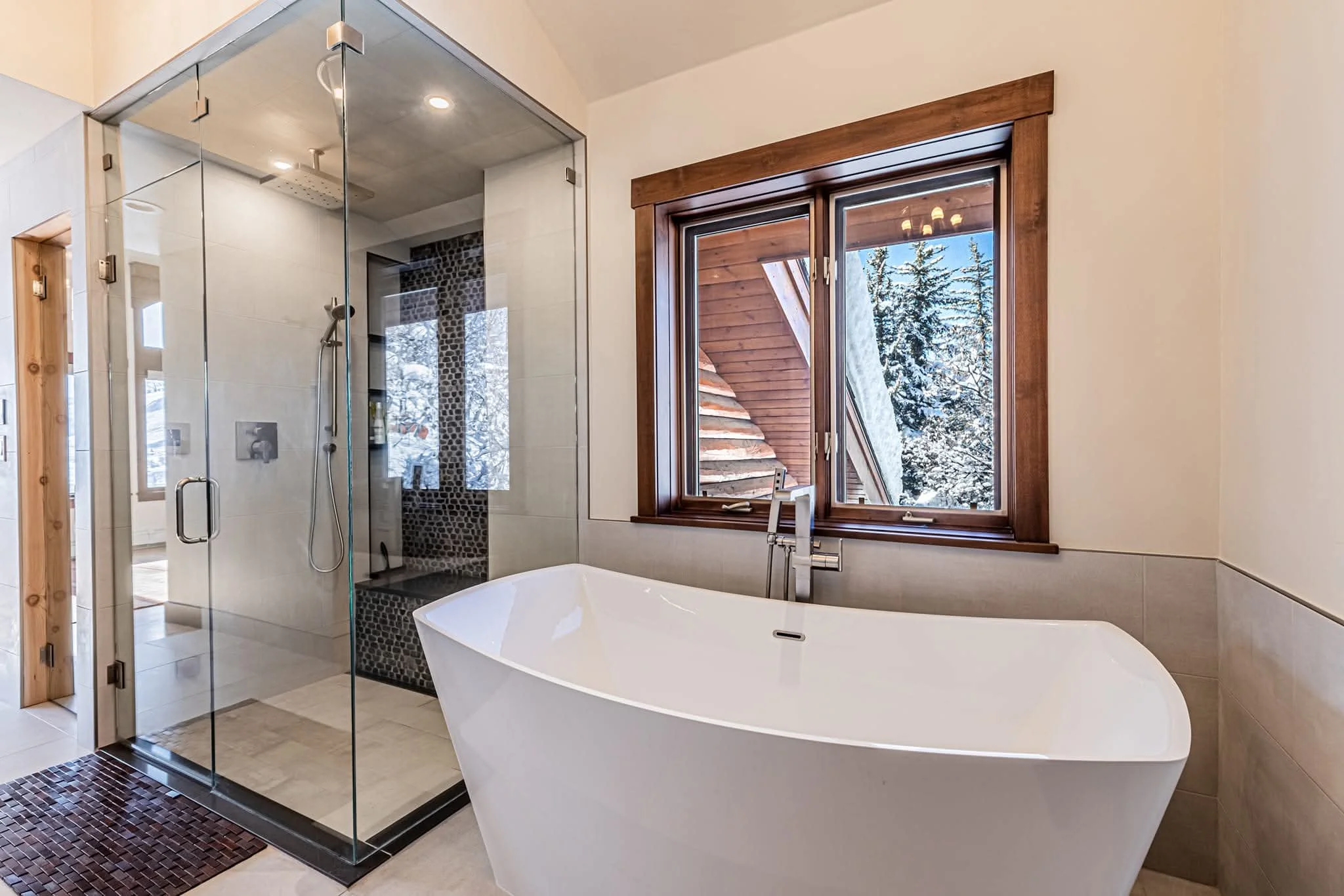 WhatsApp Image 2025-11-20 at 14.18.40_af43a1de.jpg