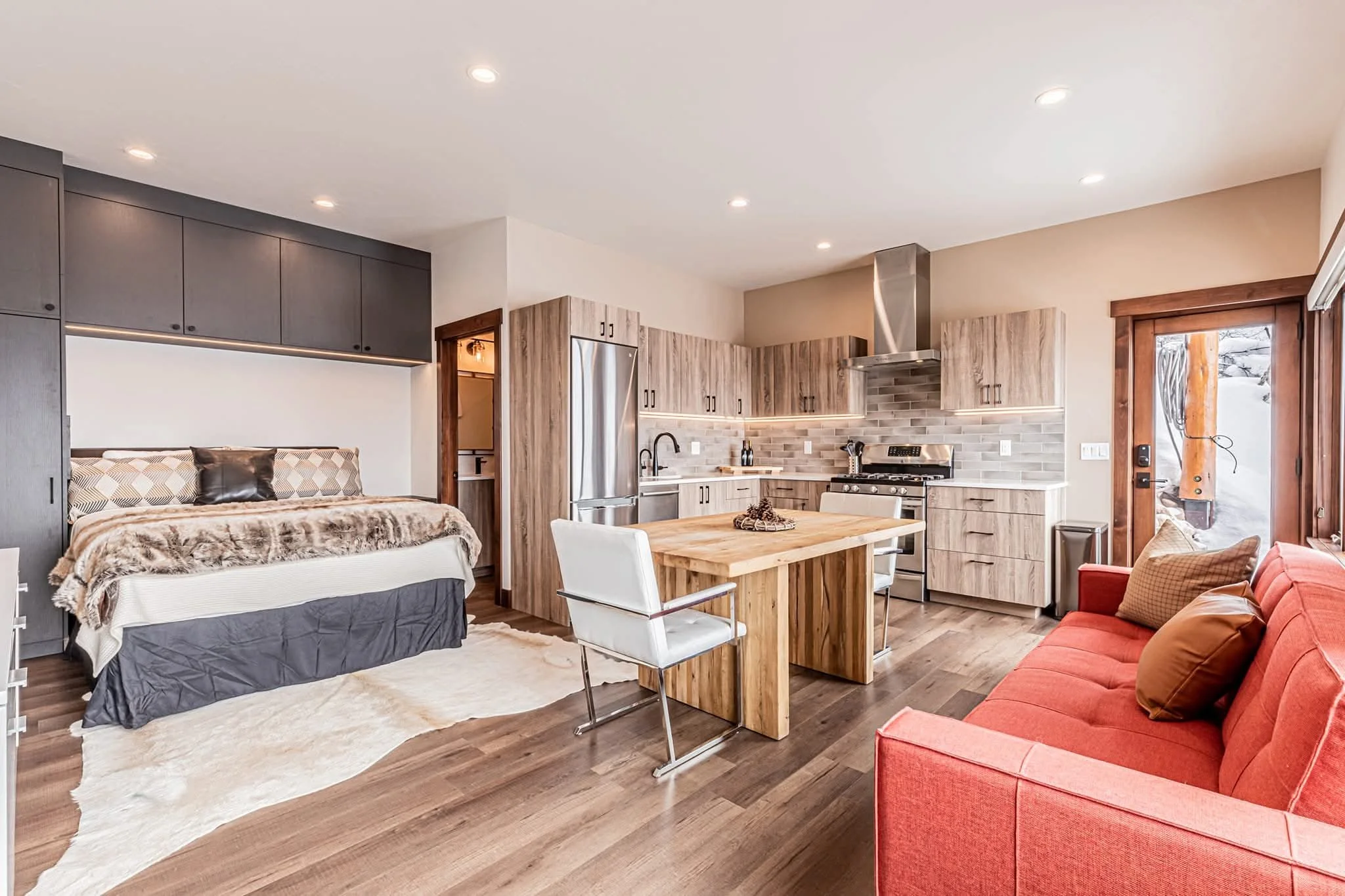 WhatsApp Image 2025-11-20 at 14.18.40_11376d40.jpg