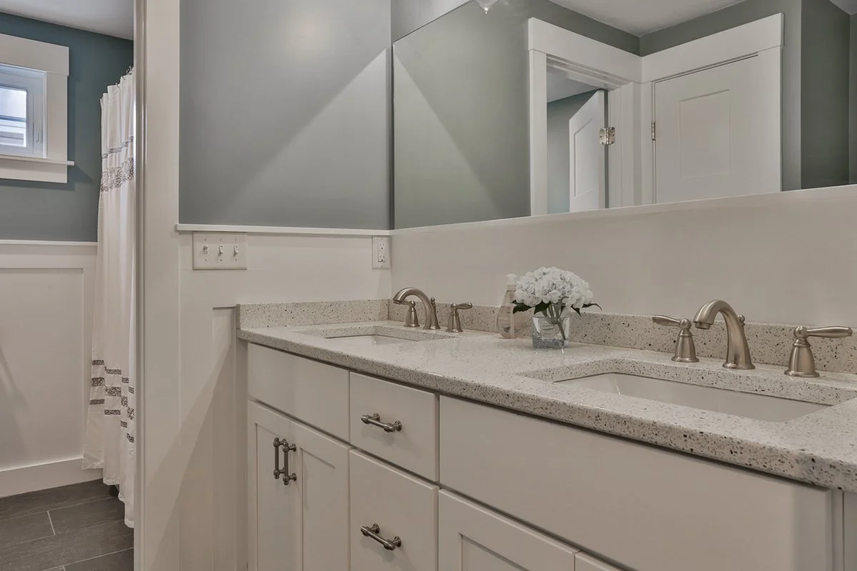 330KingStreetCohassetPics2014 (28 of 39).jpg