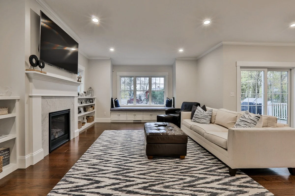 38GovernorsRoadMiltonMA02186Pics2018 (14 of 34).jpg