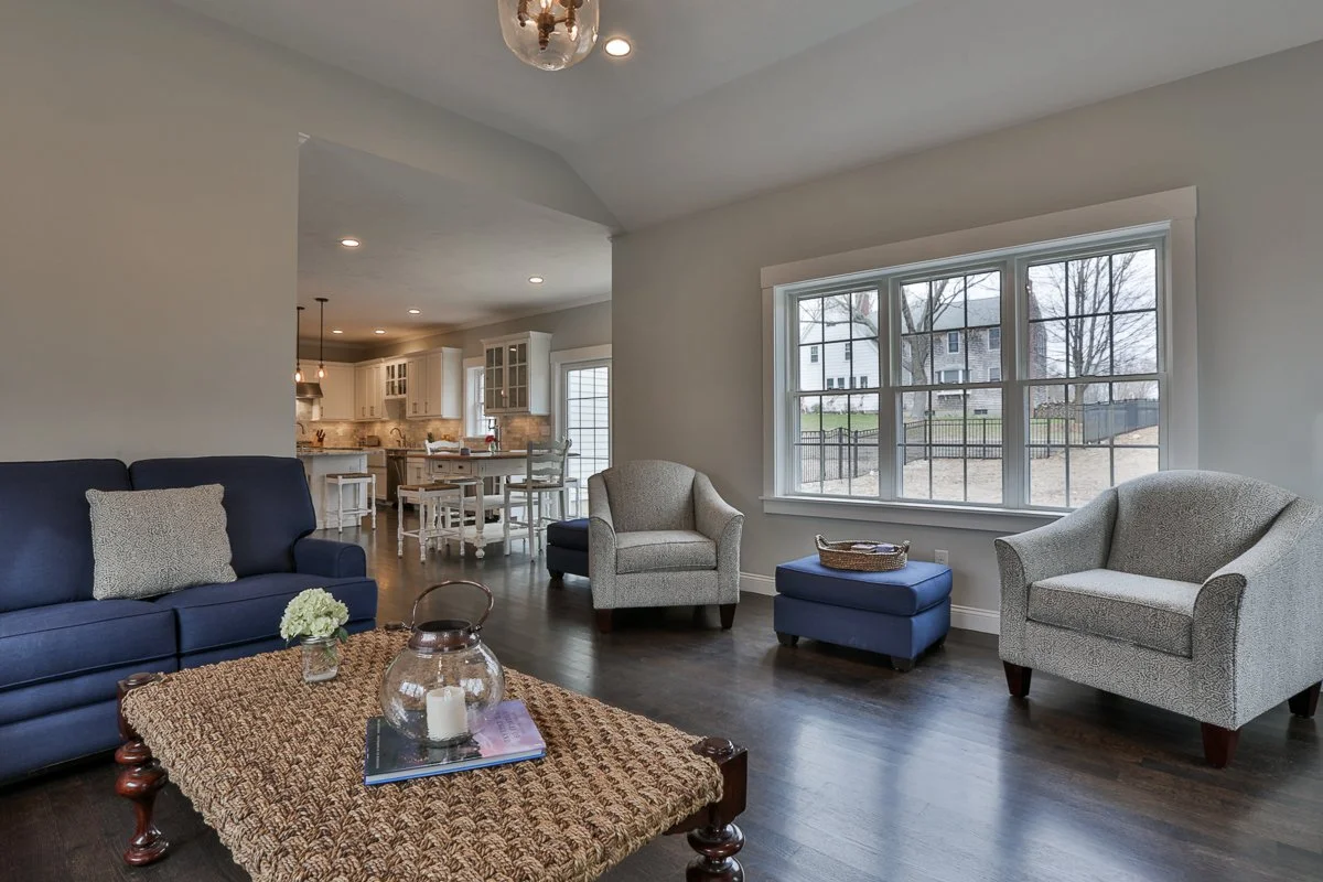 330KingStreetCohassetPics2014 (16 of 39).jpg