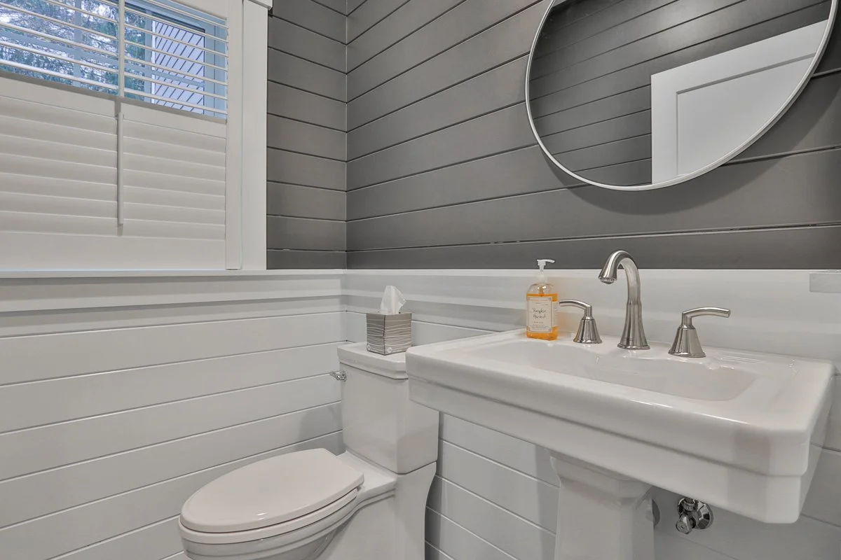 38GovernorsRoadMiltonMA02186Pics2018 (22 of 34).jpg