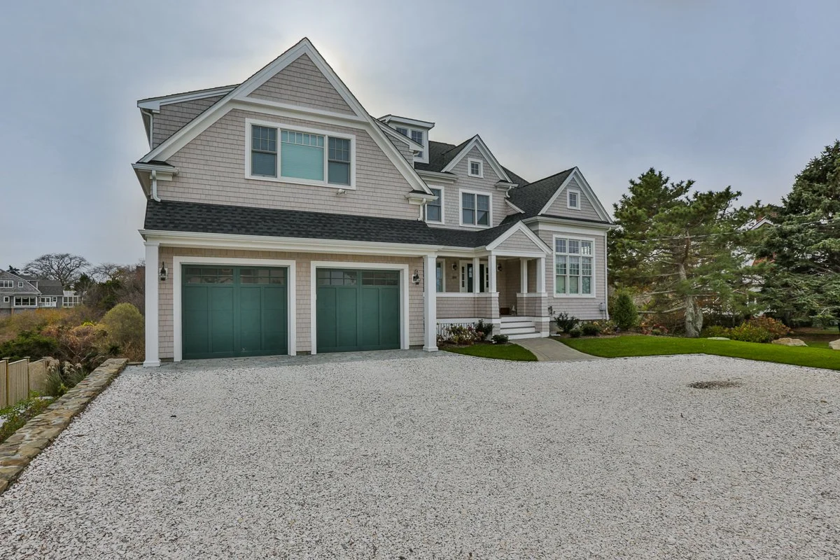 390AtlanticAveCohassetMA02025Pics2018 (1 of 5).jpg