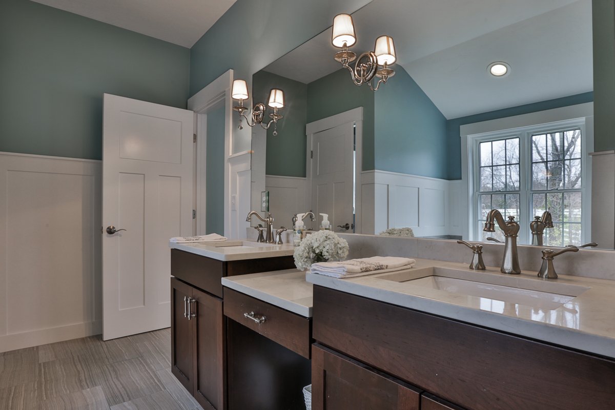 330KingStreetCohassetPics2014 (38 of 39).jpg