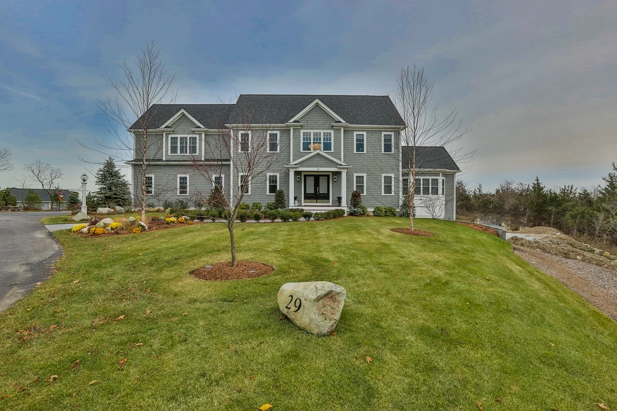 29BakerHillDriveHinghamMA02043Pics2018 (2 of 35).jpg