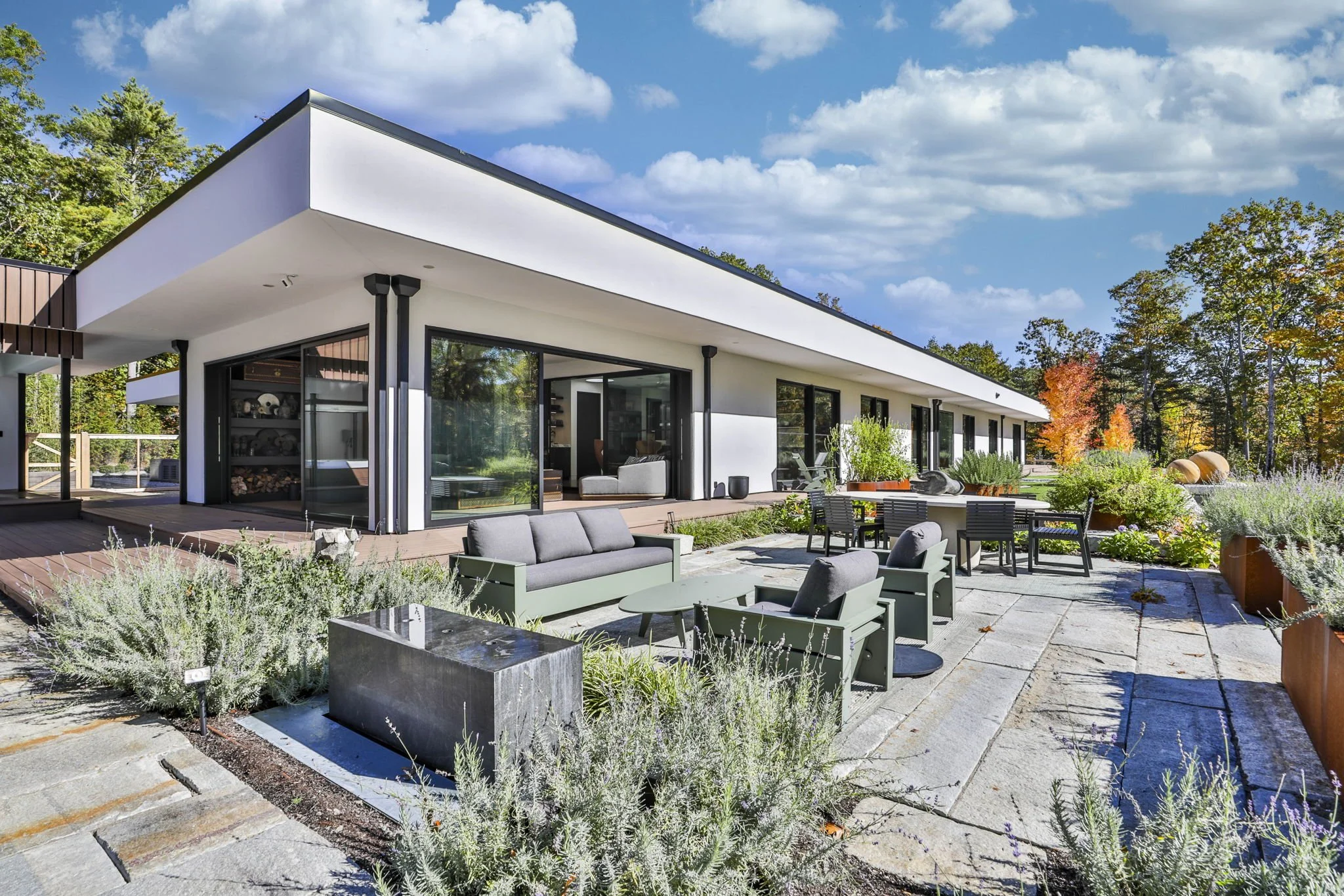 38-web-or-mls-431MainStreetNorwellMA02061 (38 of 106).jpg