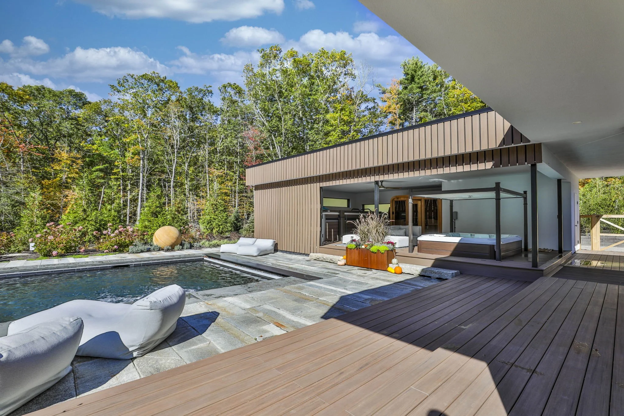 22-web-or-mls-431MainStreetNorwellMA02061 (22 of 106).jpg