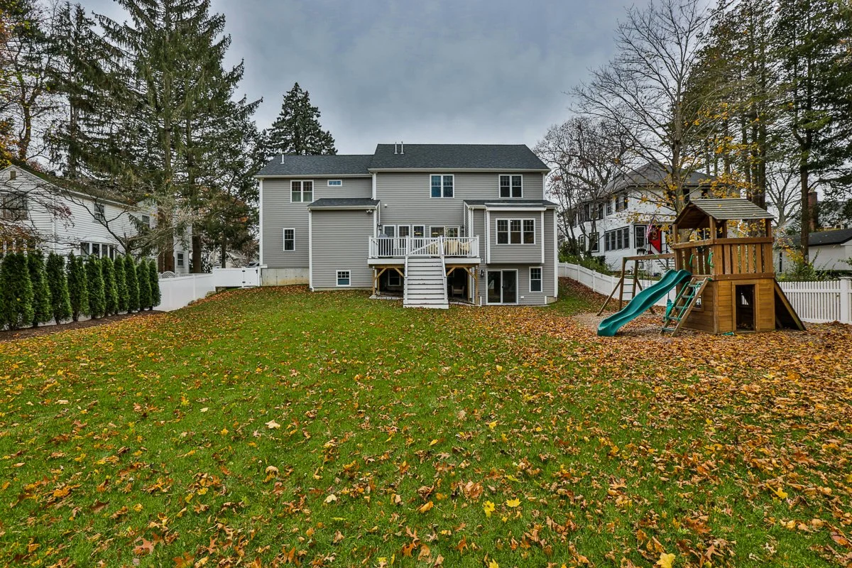 38GovernorsRoadMiltonMA02186Pics2018 (7 of 34).jpg