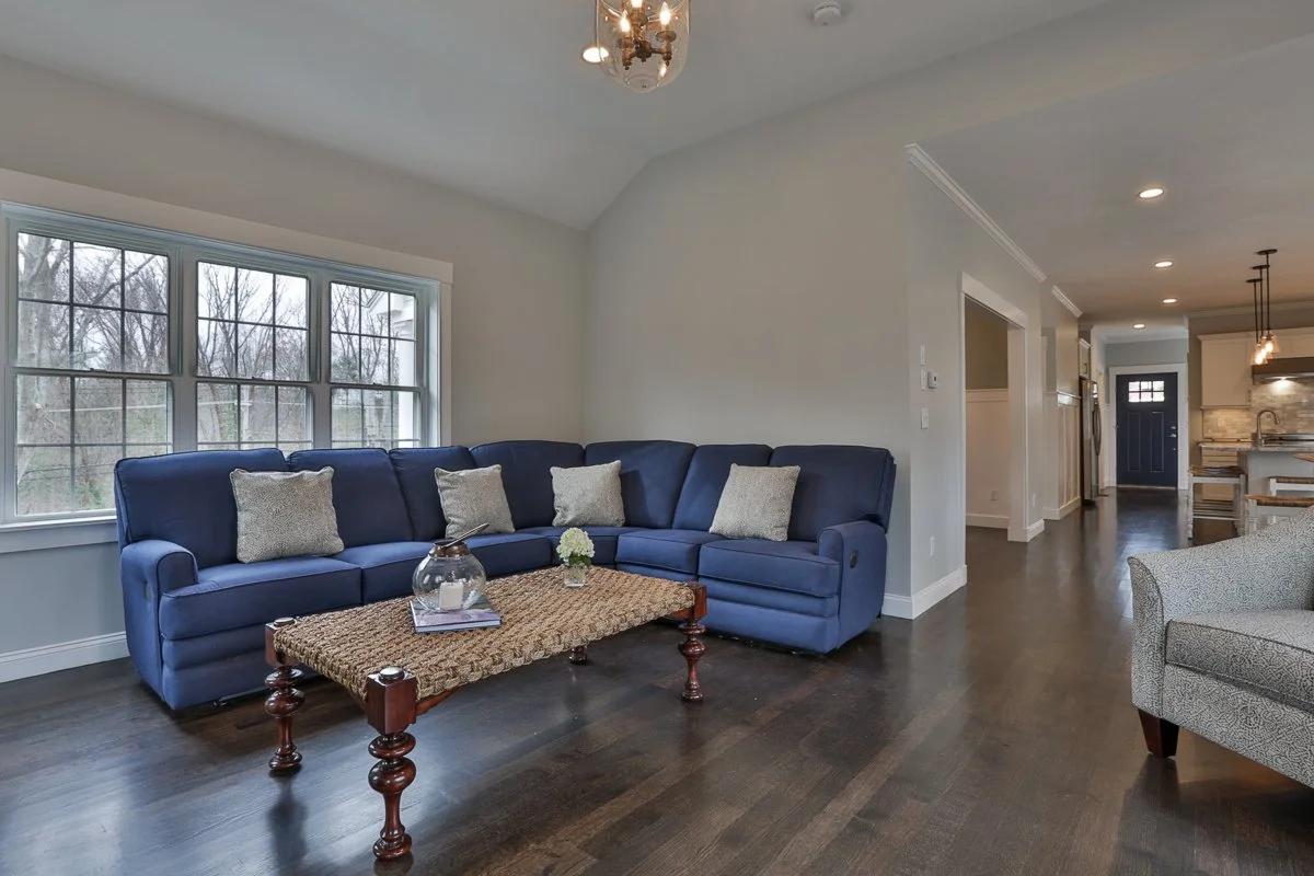 330KingStreetCohassetPics2014 (15 of 39).jpg