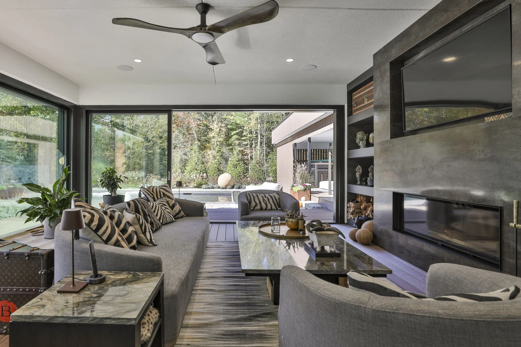 36-web-or-mls-431MainStreetNorwellMA02061 (36 of 106).jpg