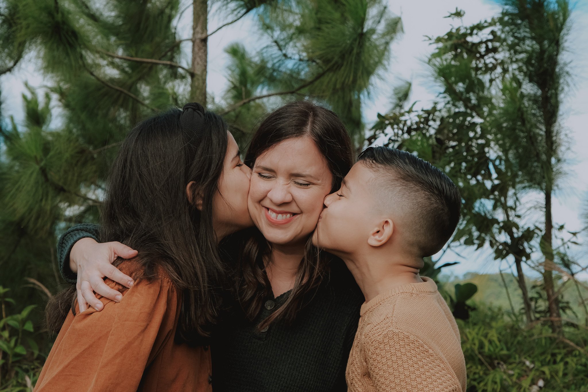 Hernández-Gomez Family-25.jpg