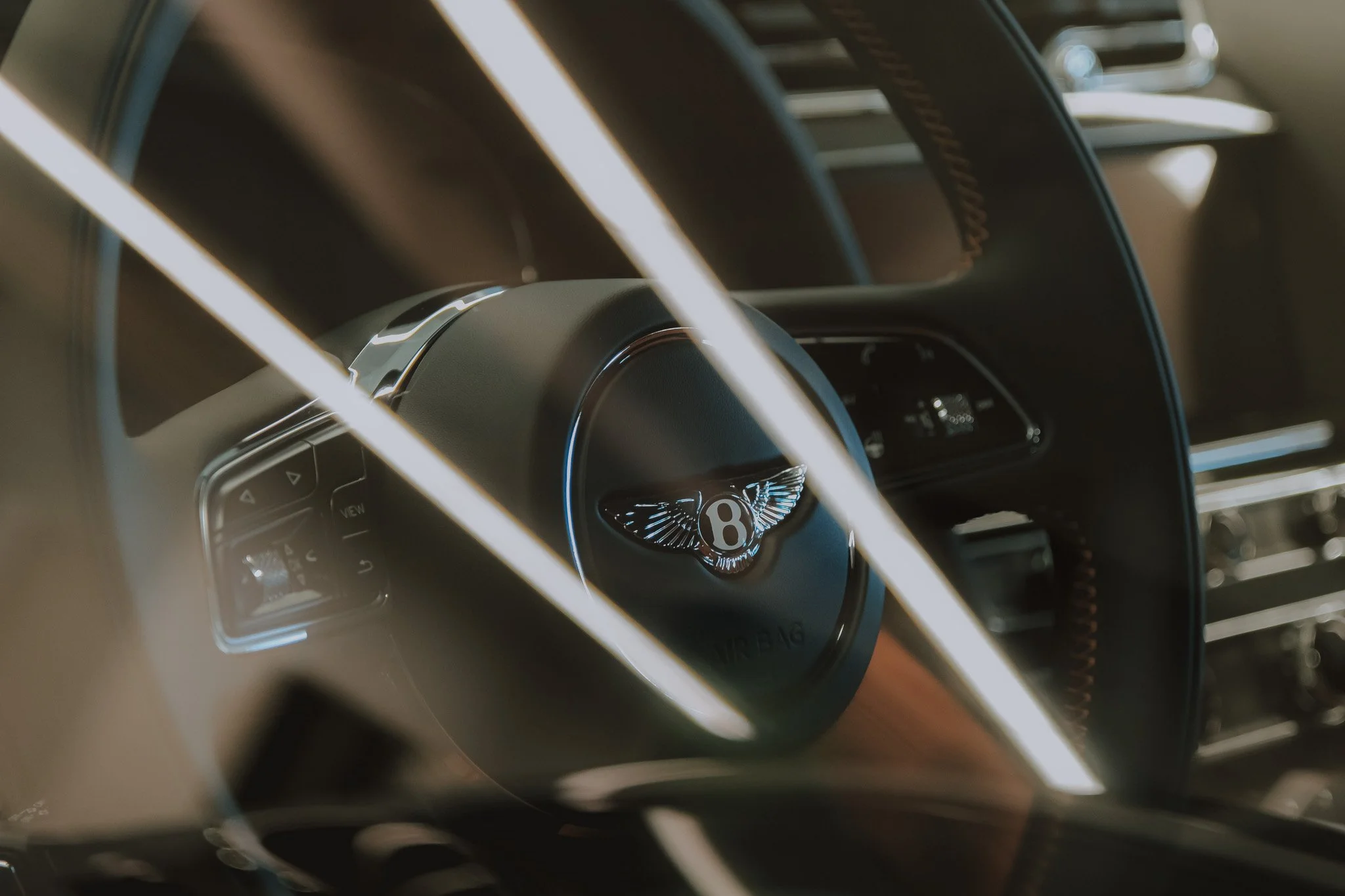 Bentley Bentayga.jpg