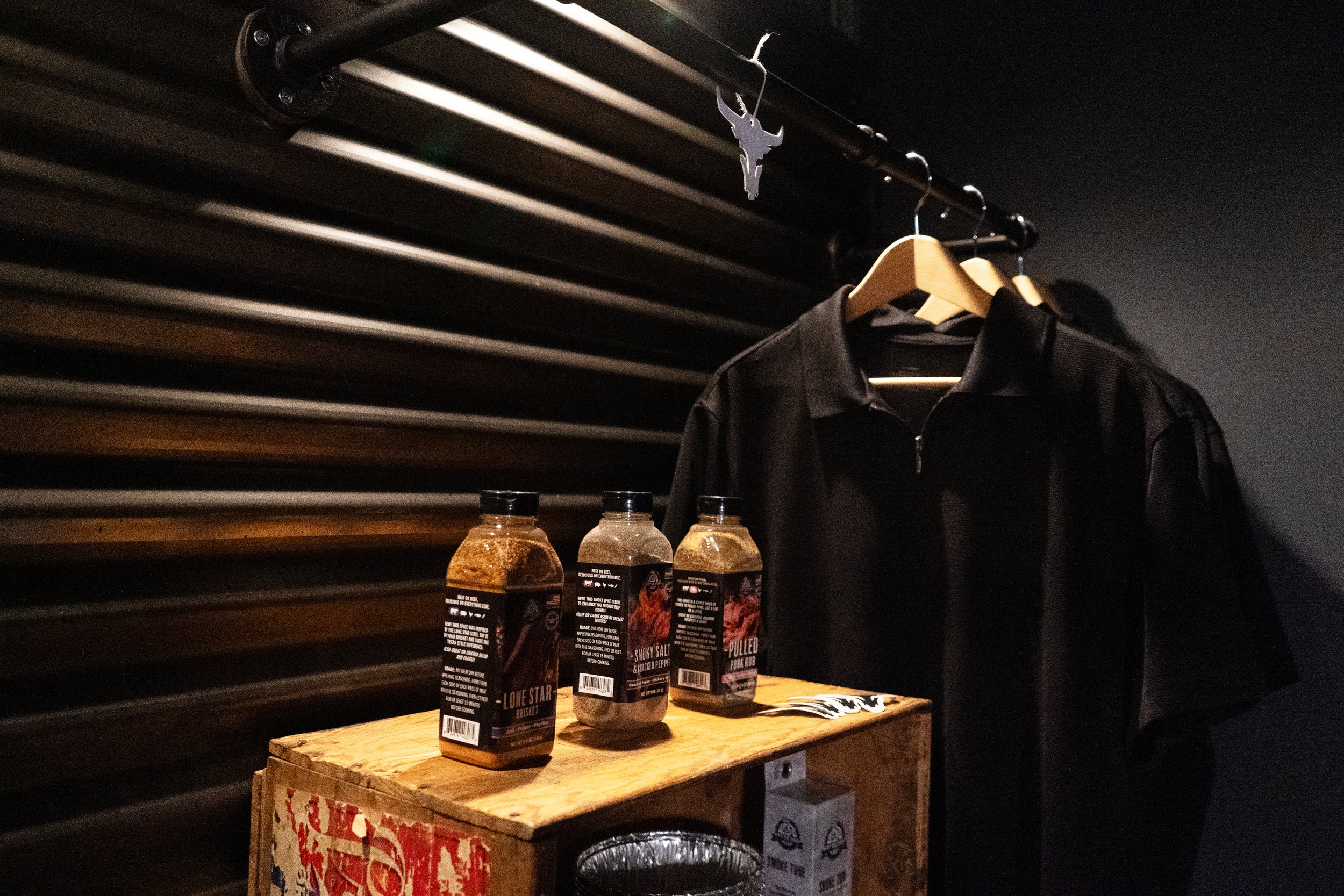 pitboss box close up.jpg